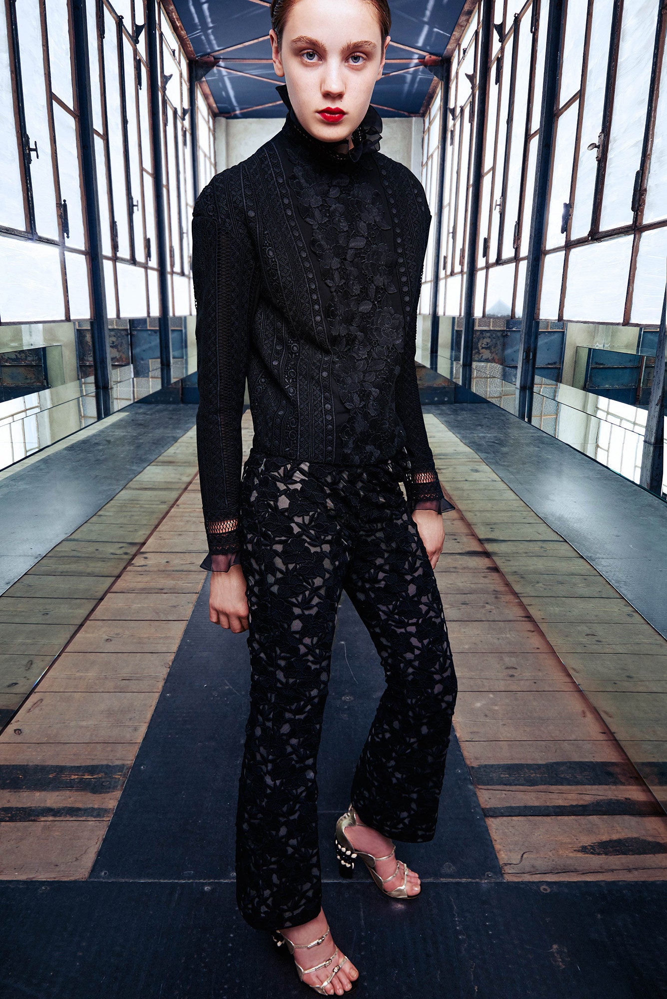Giambattista Valli Resort 17 Look 29