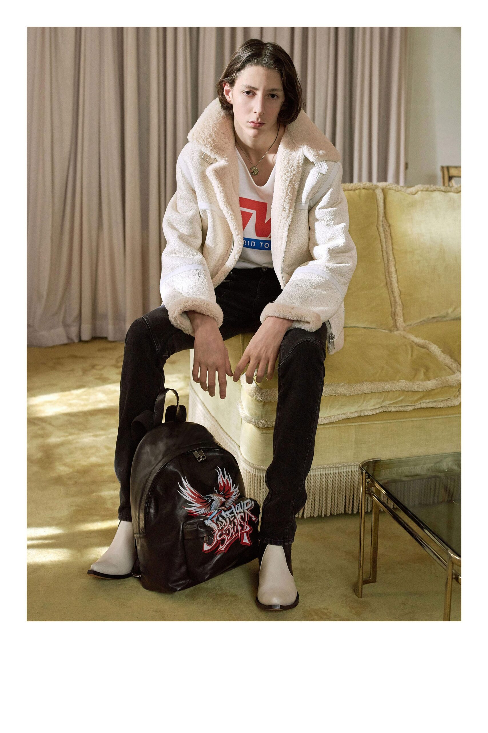 Givenchy F/W 18 Look 29
