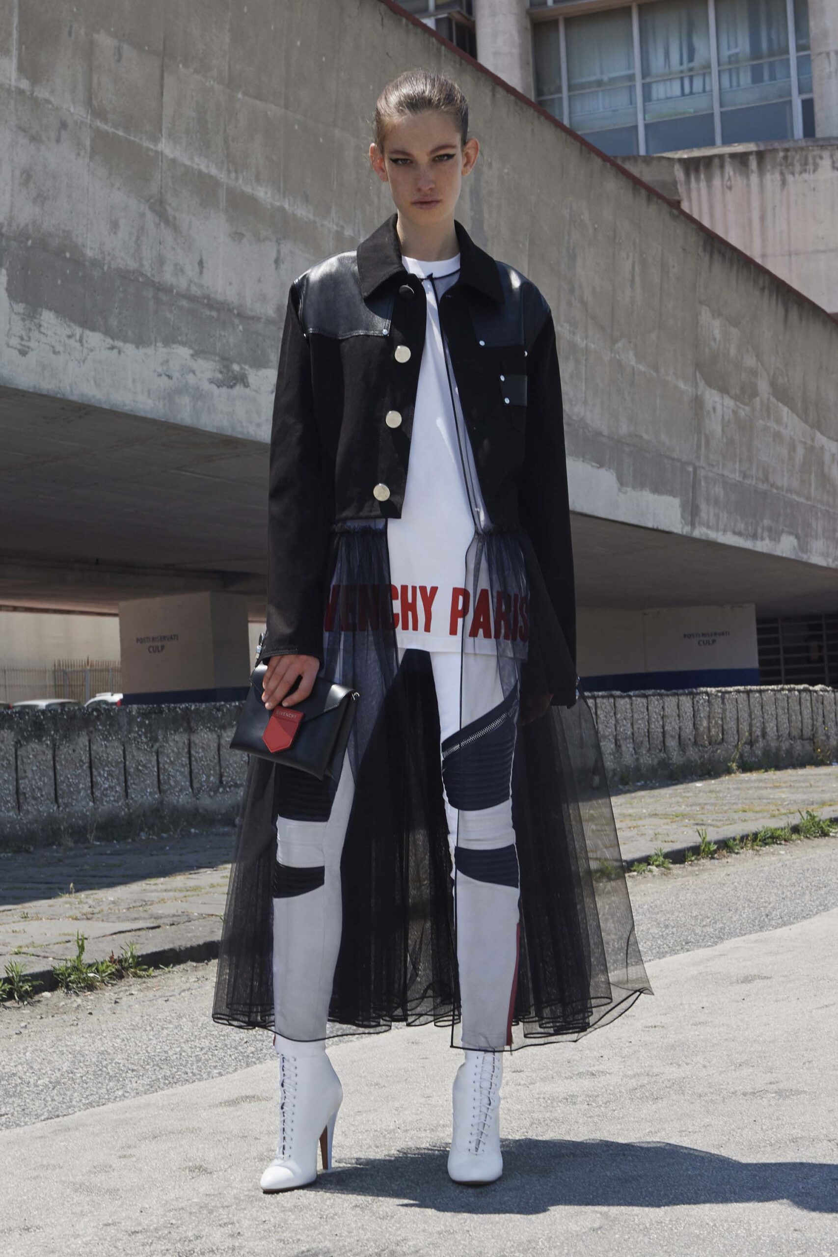 Givenchy Resort 17 Look 29