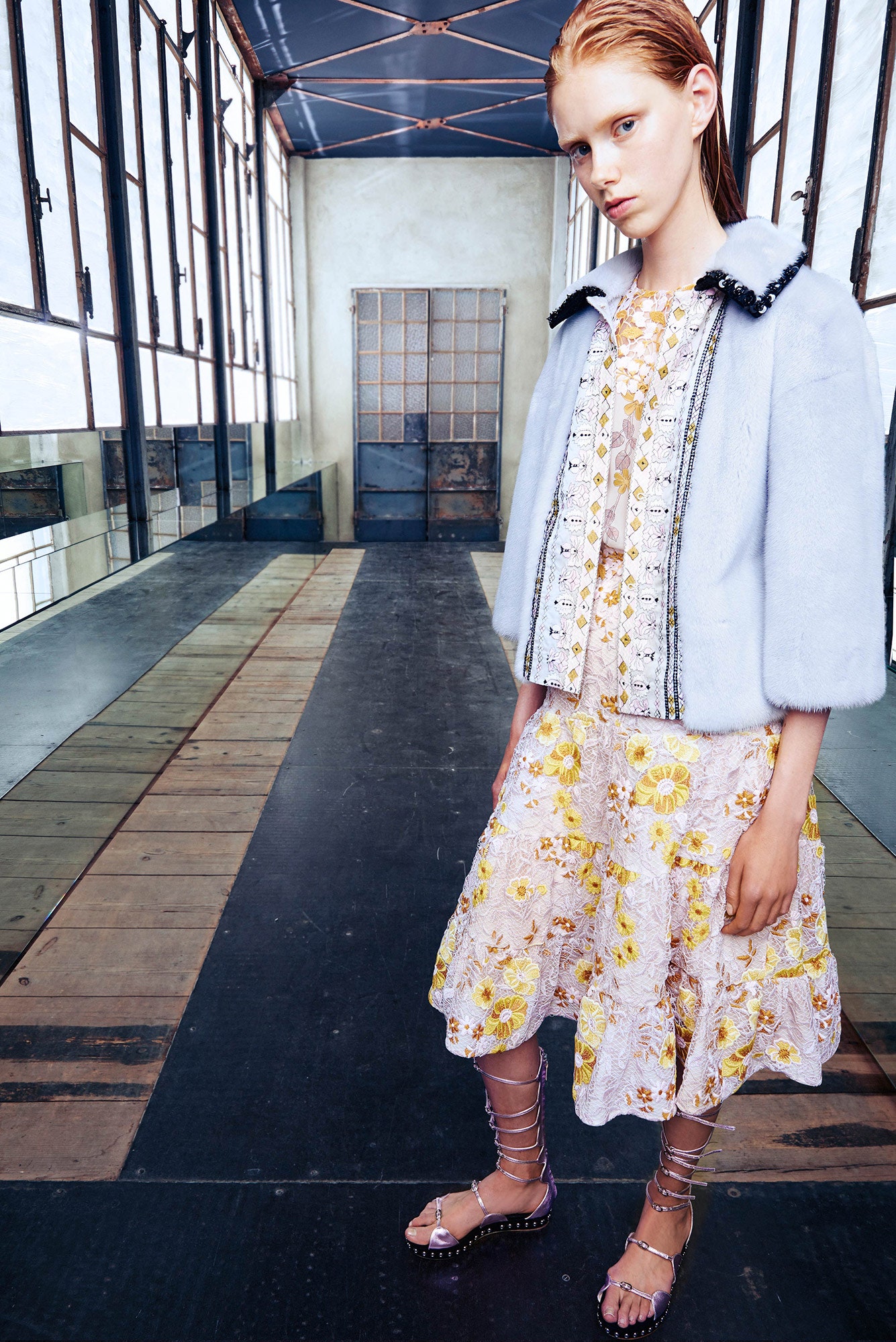 Giambattista Valli Resort 17 Look 31