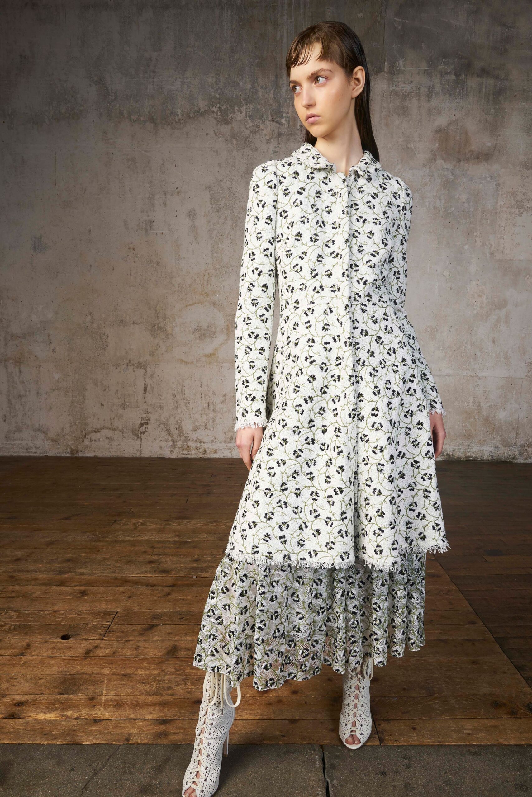 Giambattista Valli Resort 18 Look 32