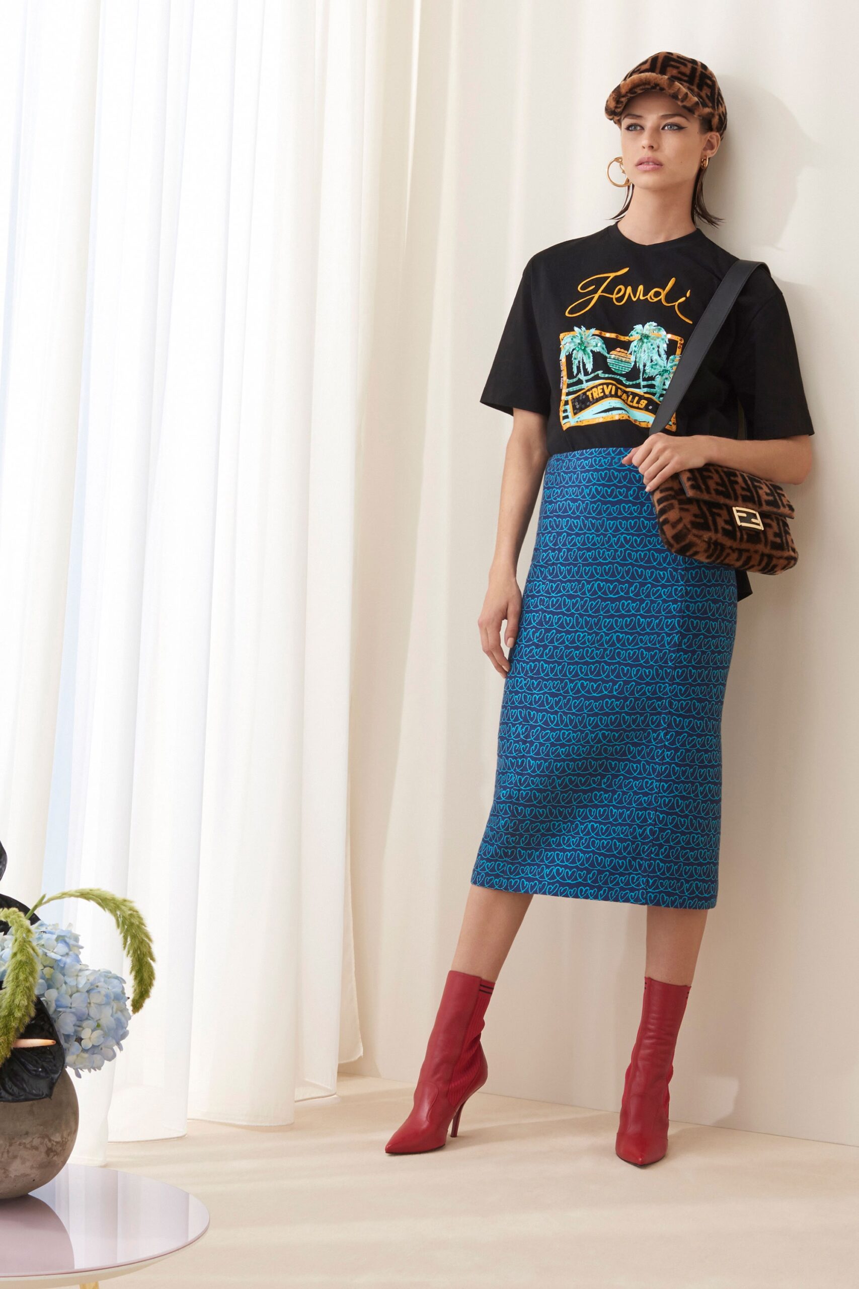 Fendi F/W 18 Look 34