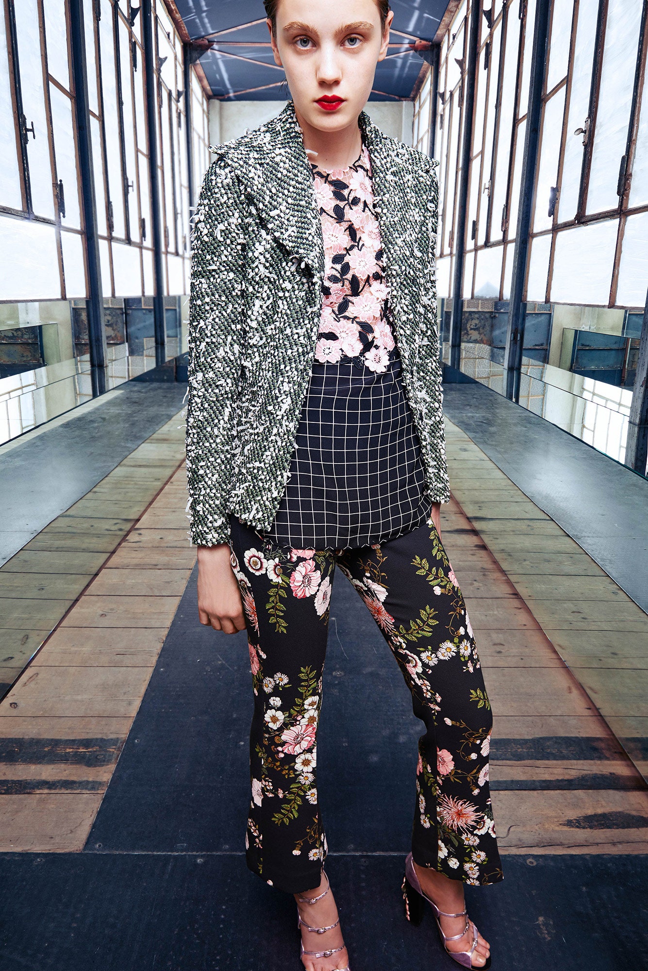 Giambattista Valli Resort 17 Look 34
