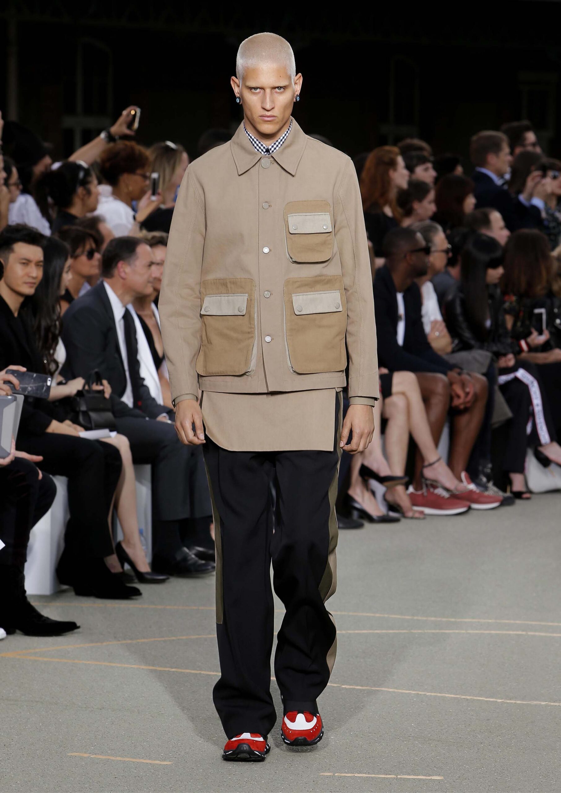 Givenchy S/S 17 Menswear Look 44