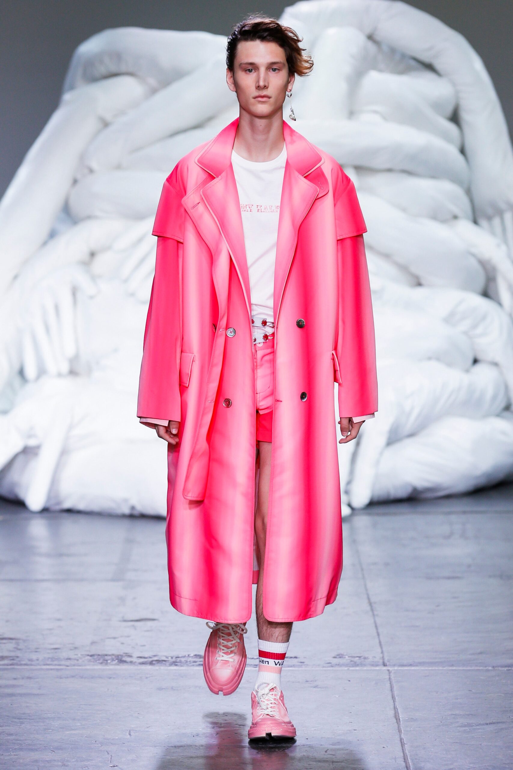 Feng Chen Wang S/S 19 Menswear Look 8
