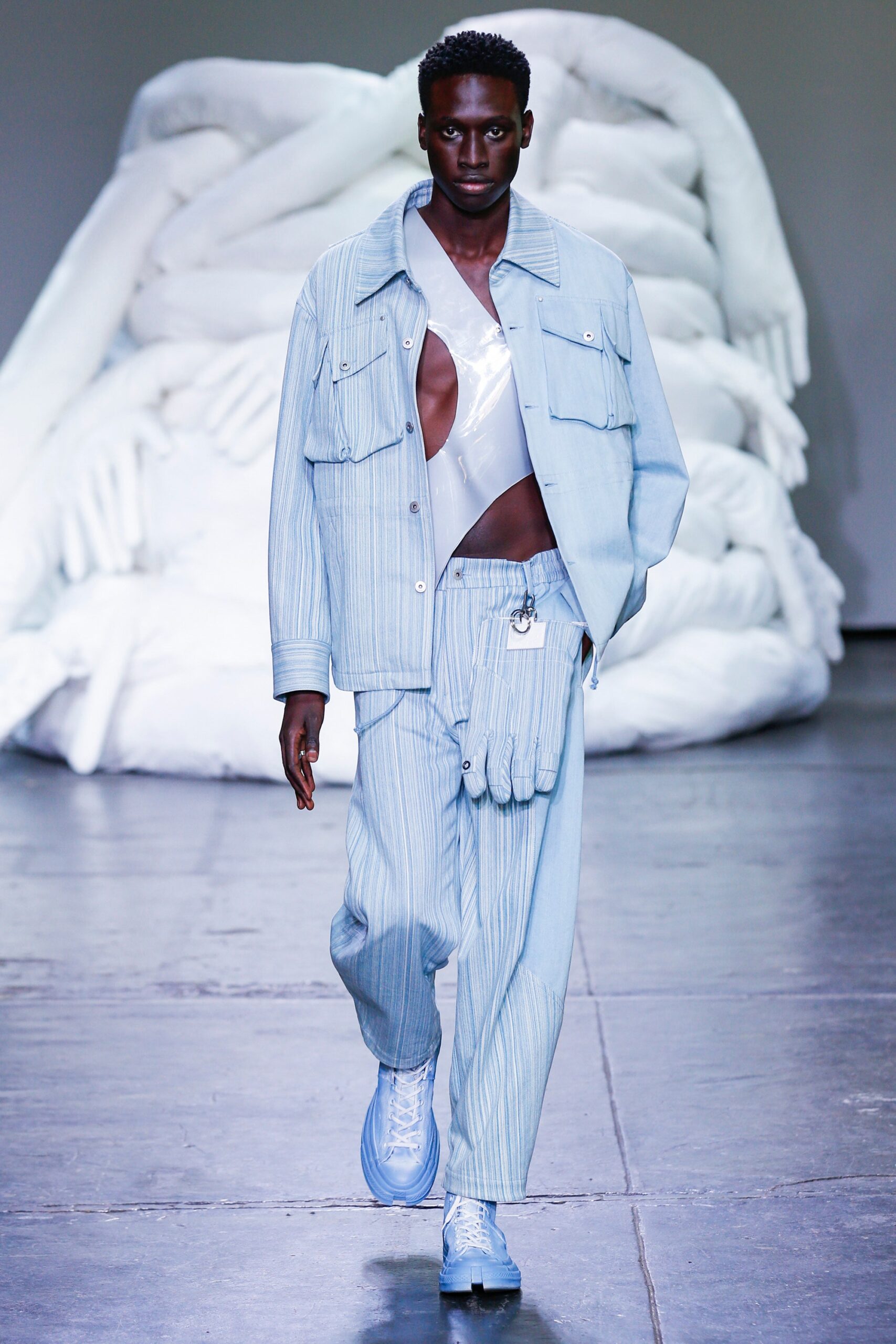 Feng Chen Wang S/S 19 Menswear Look 14
