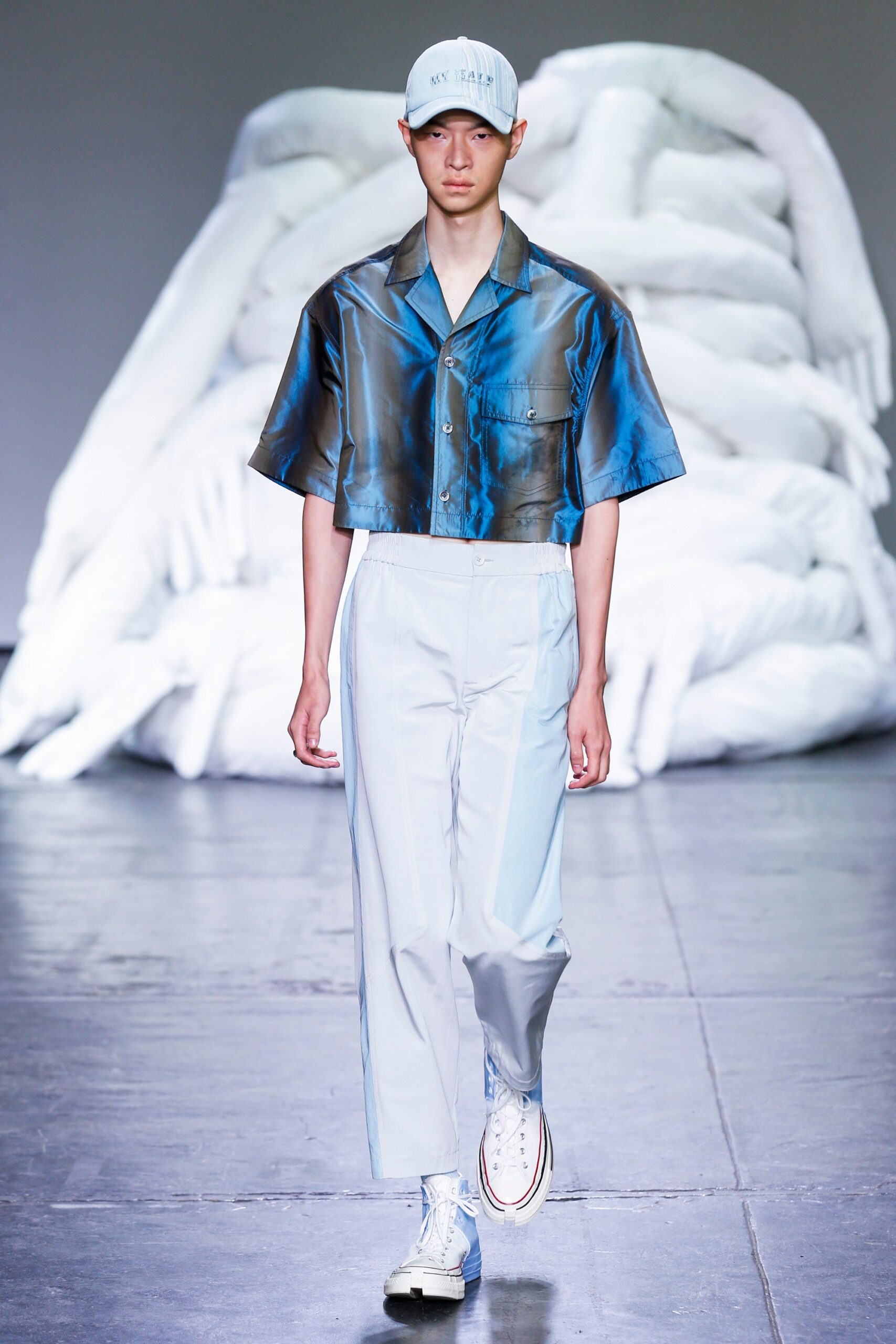 Feng Chen Wang S/S 19 Menswear Look 17