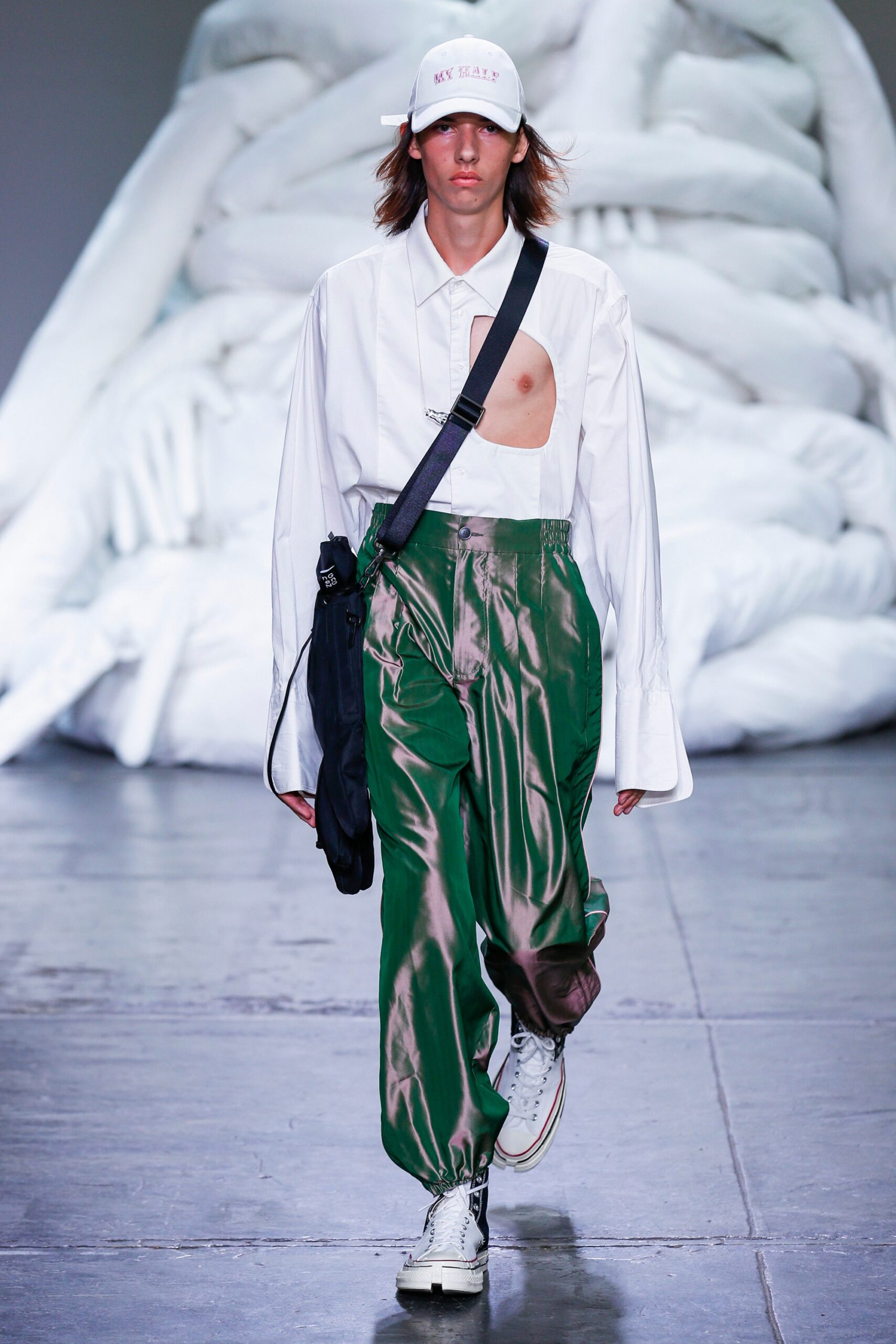 Feng Chen Wang S/S 19 Menswear Look 20