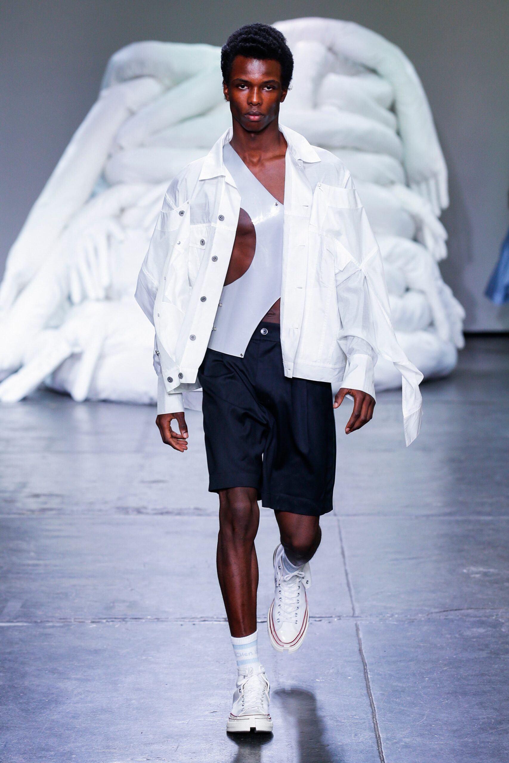 Feng Chen Wang S/S 19 Menswear Look 27