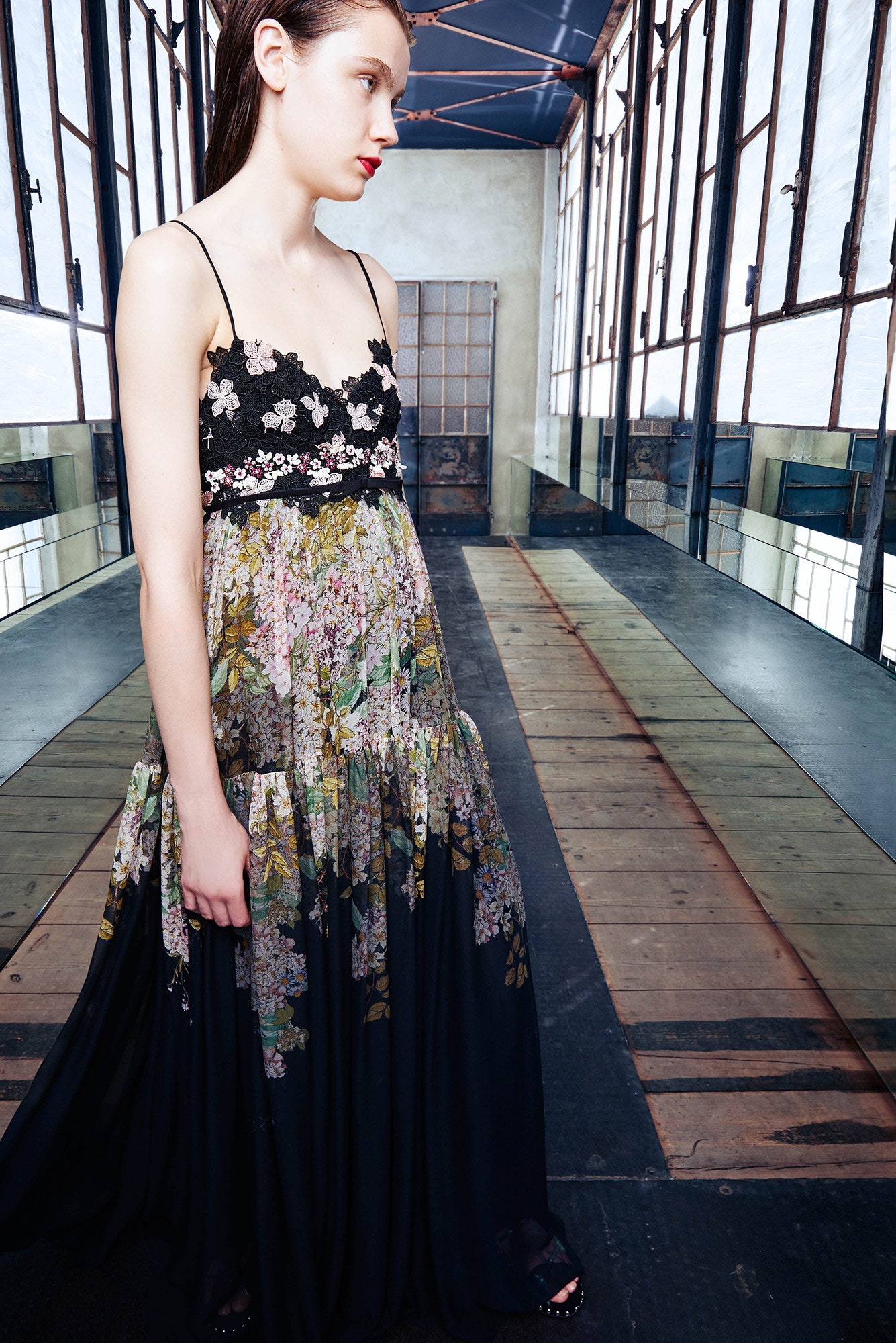 Giambattista Valli Resort 17 Look 52