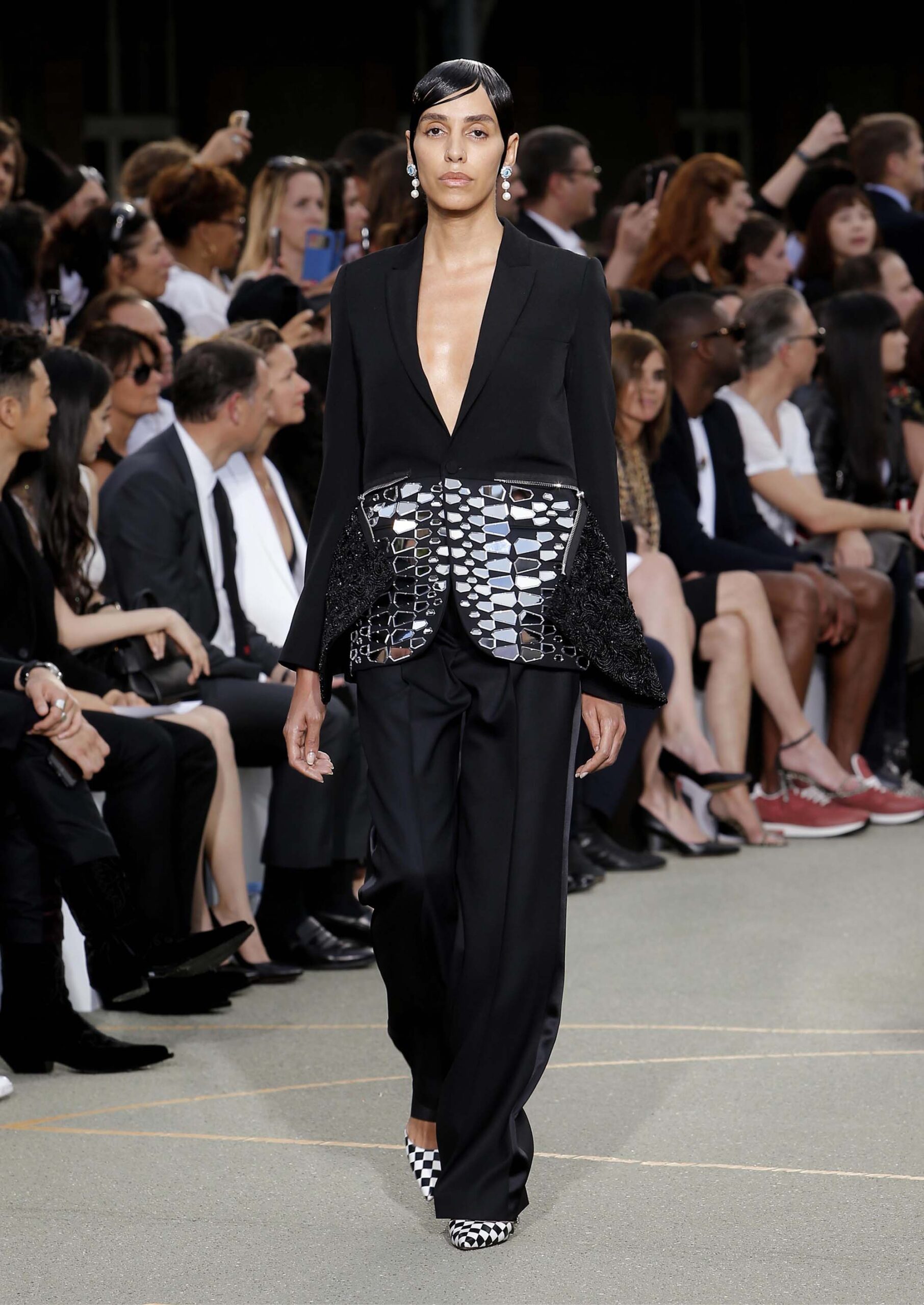 Givenchy S/S 17 Menswear Look 59