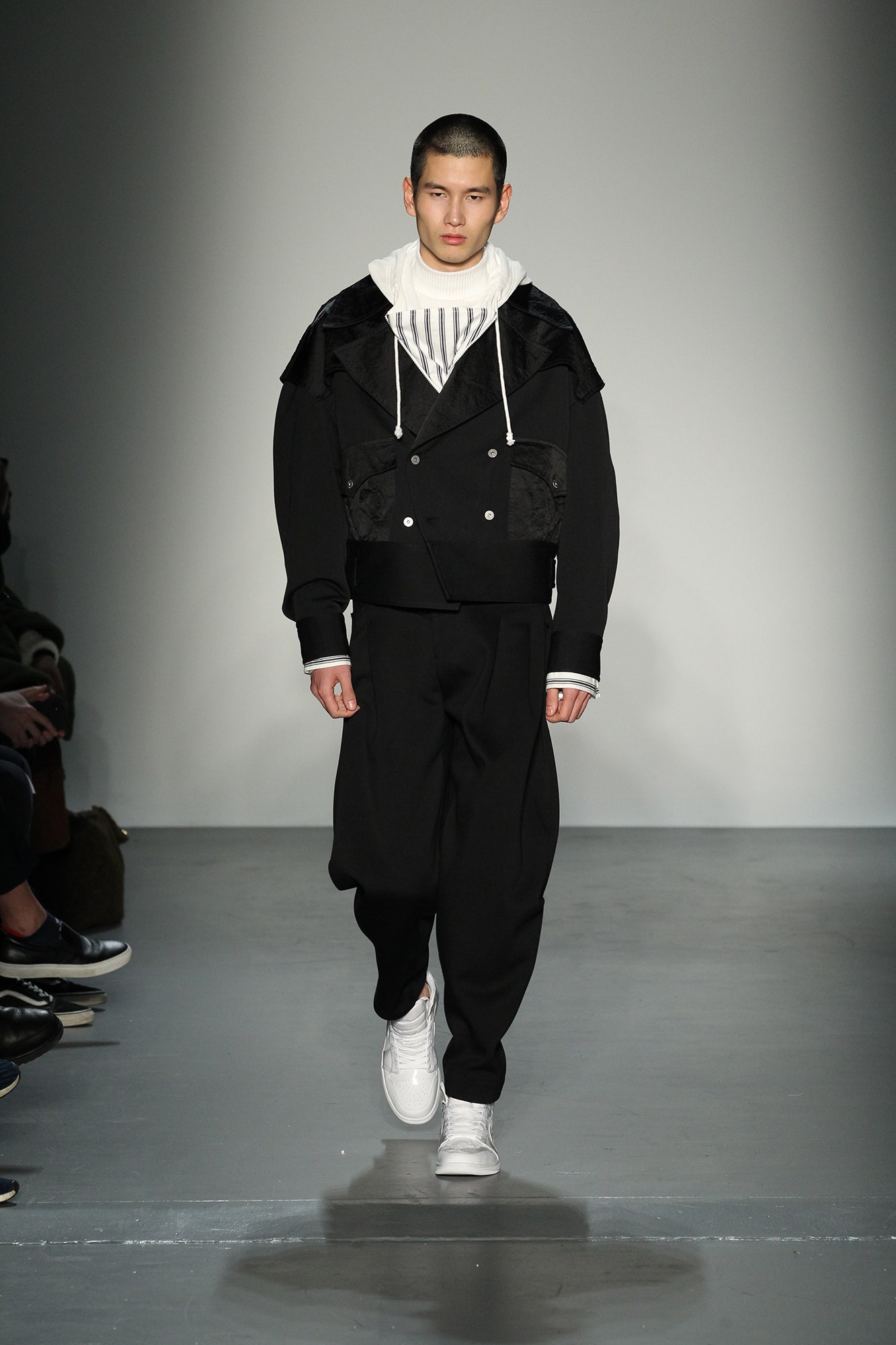 Feng Chen Wang F/W 18 Menswear Look 6