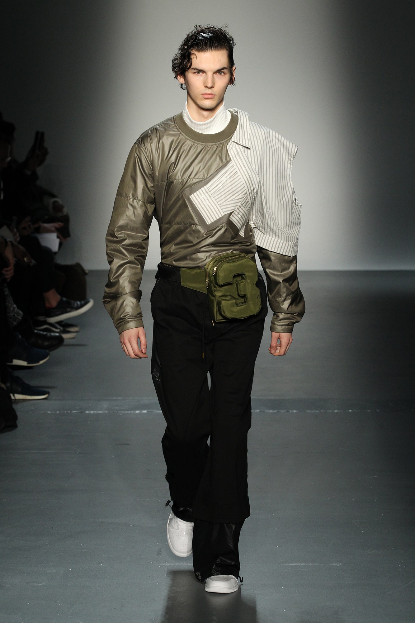 Feng Chen Wang F/W 18 Menswear Look 19