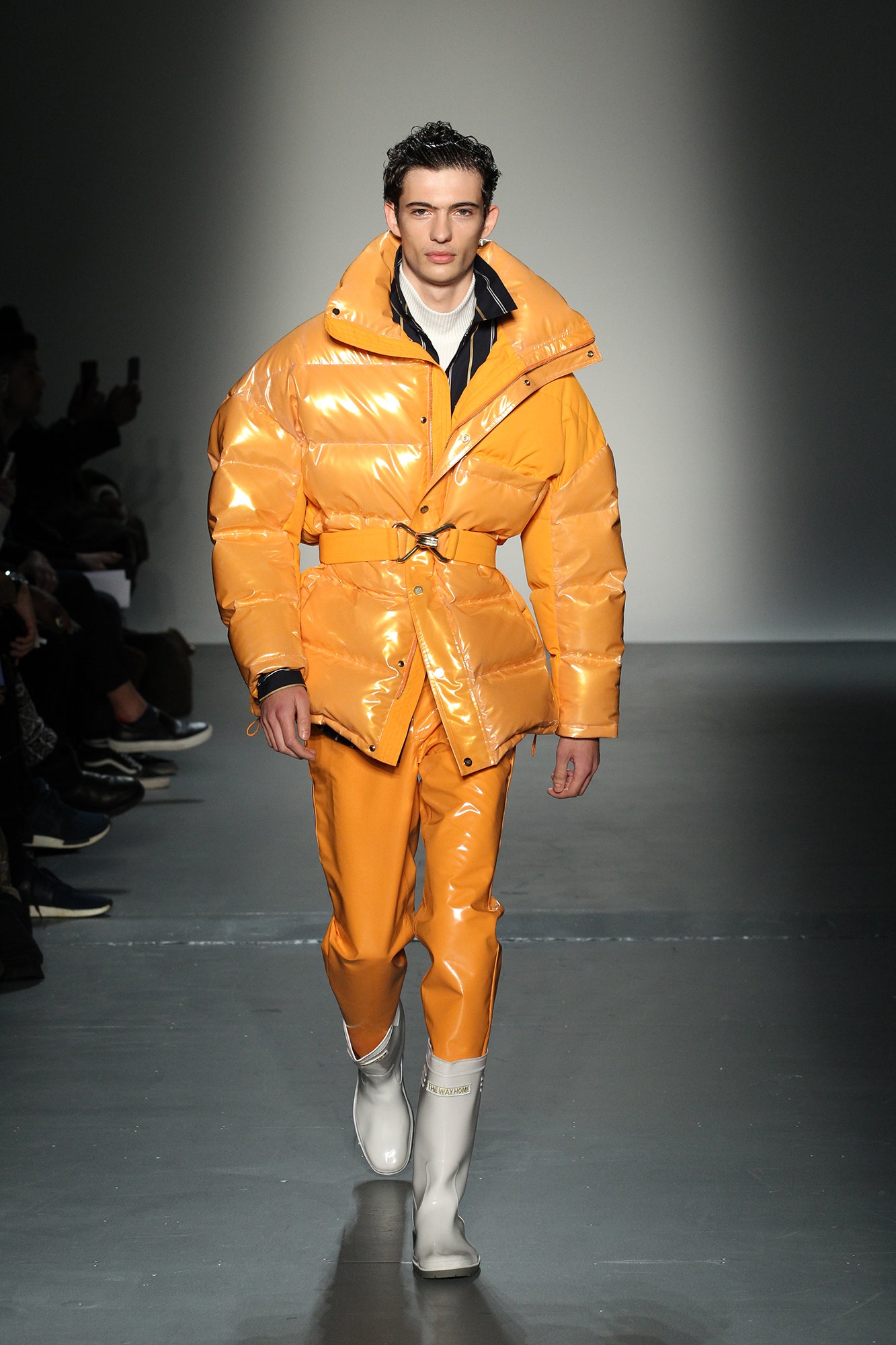 Feng Chen Wang F/W 18 Menswear Look 24