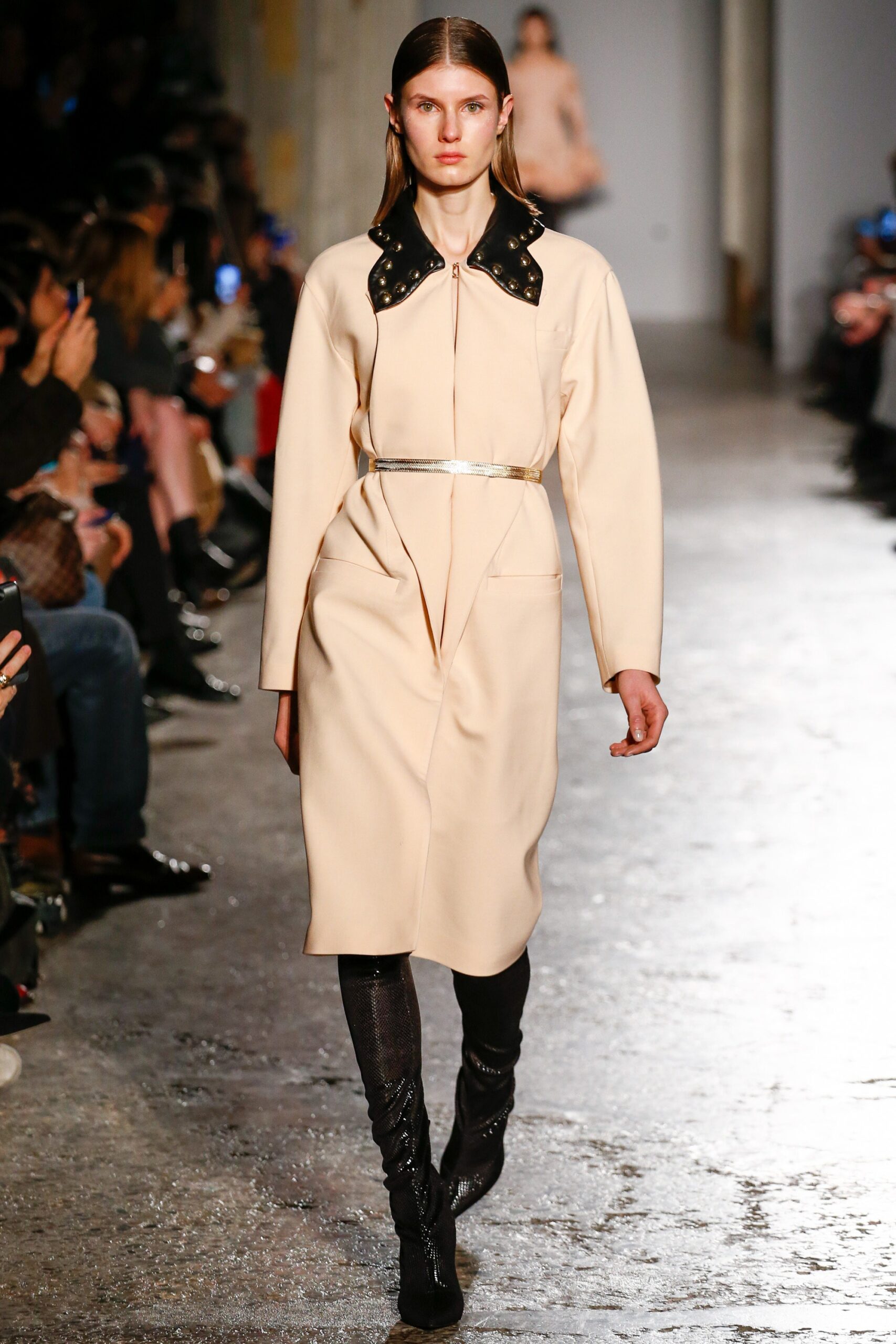 Francesco Scognamiglio F/W 17 Look 11