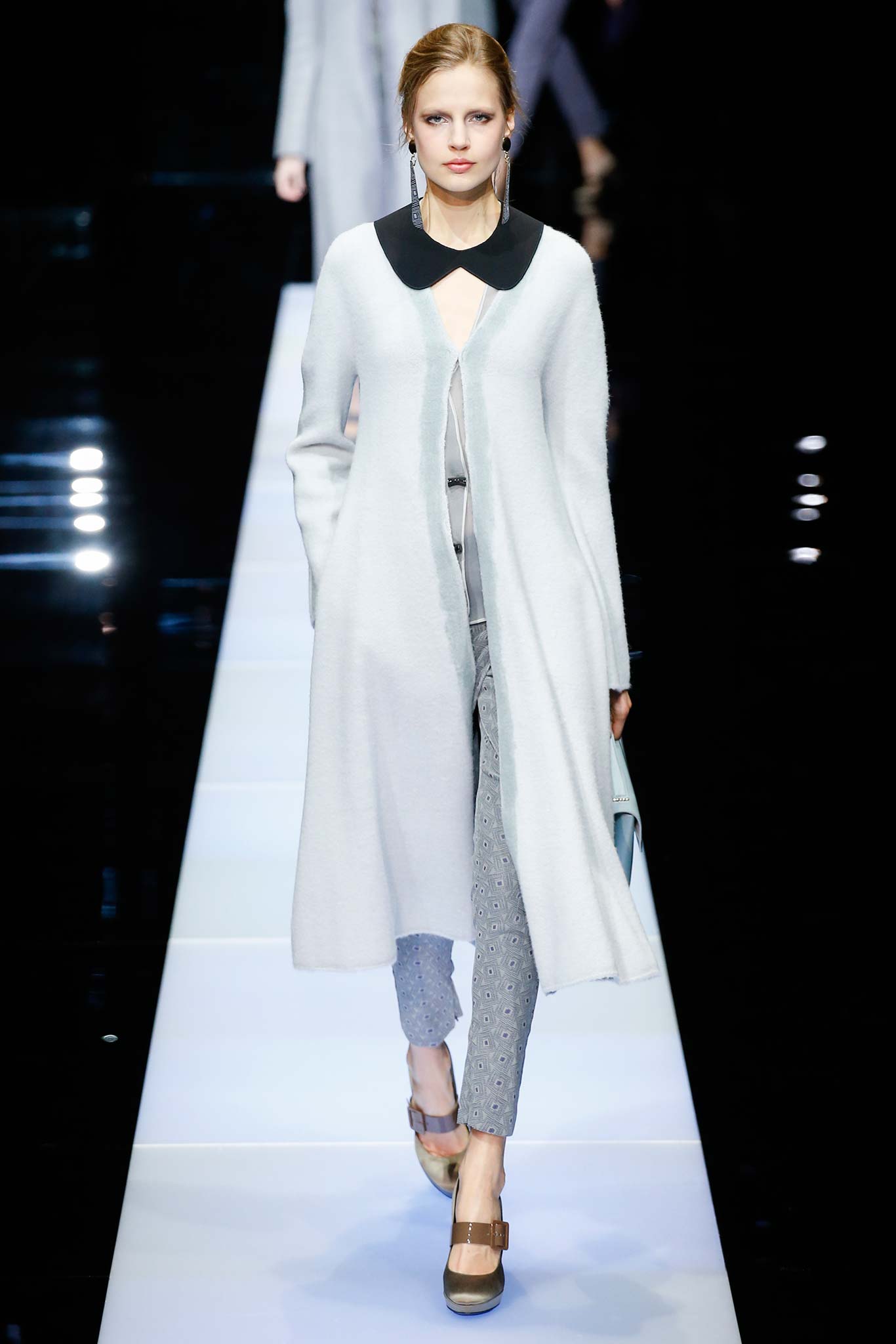 Giorgio Armani F/W 15 Look 14