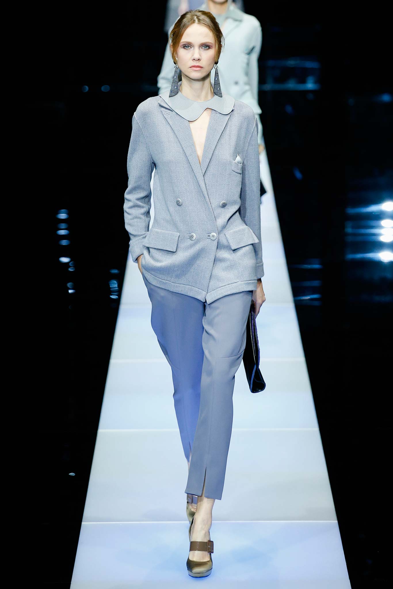 Giorgio Armani F/W 15 Look 16