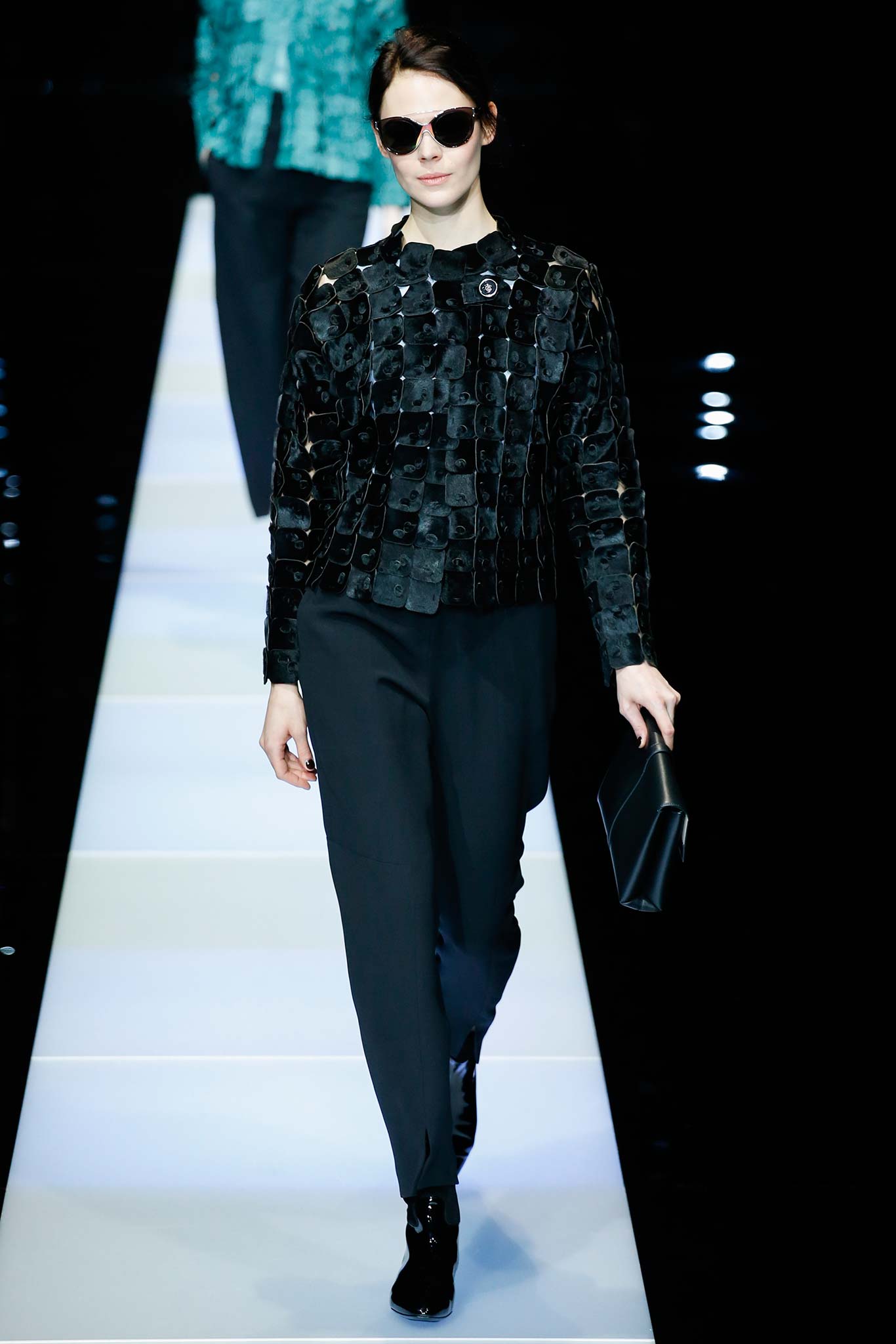 Giorgio Armani F/W 15 Look 32