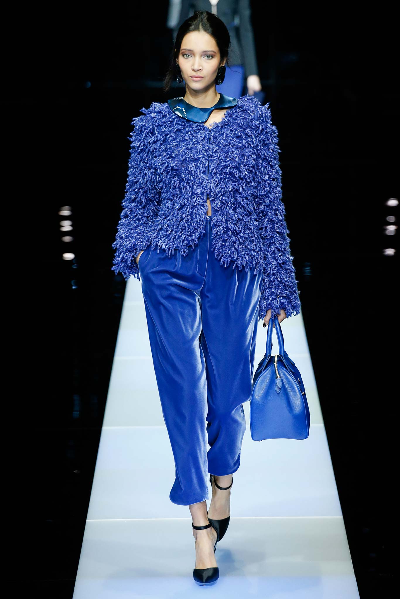 Giorgio Armani F/W 15 Look 39