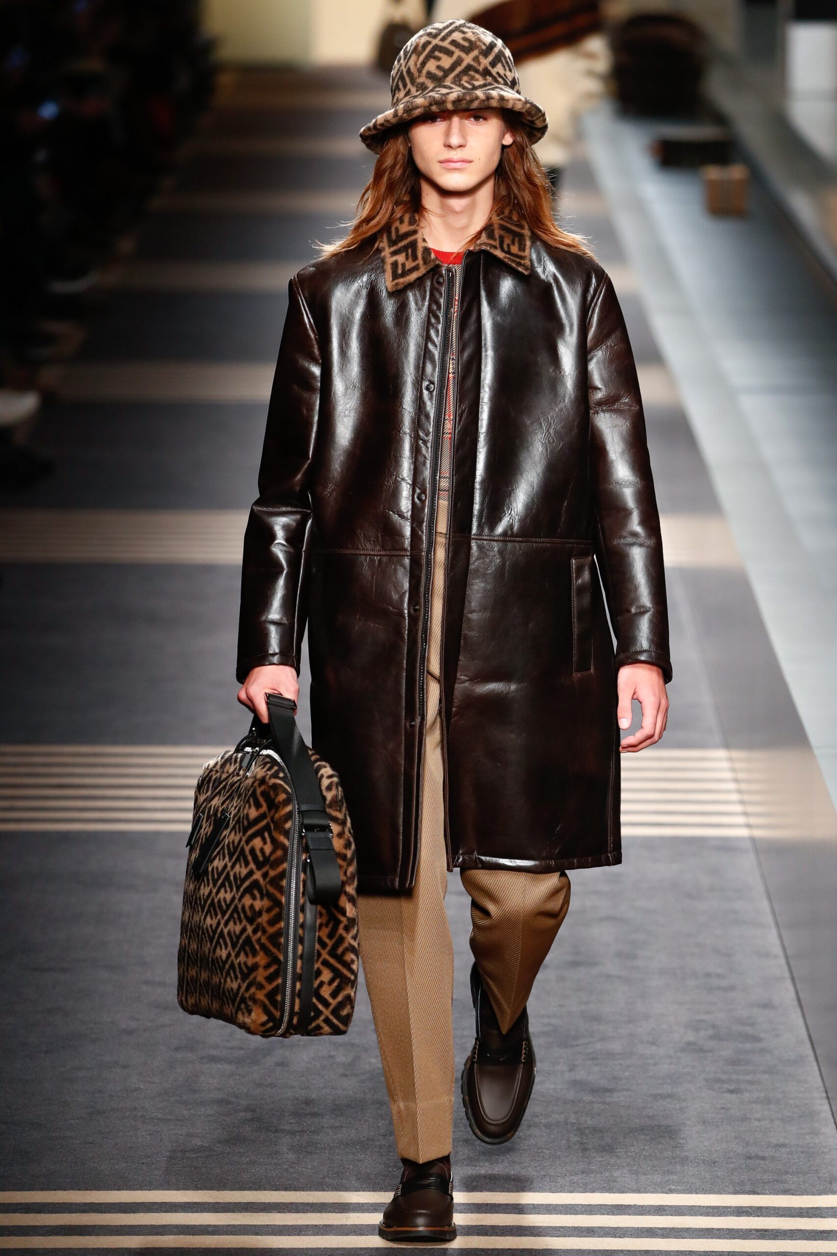 Fendi F/W 18 Menswear Look 2