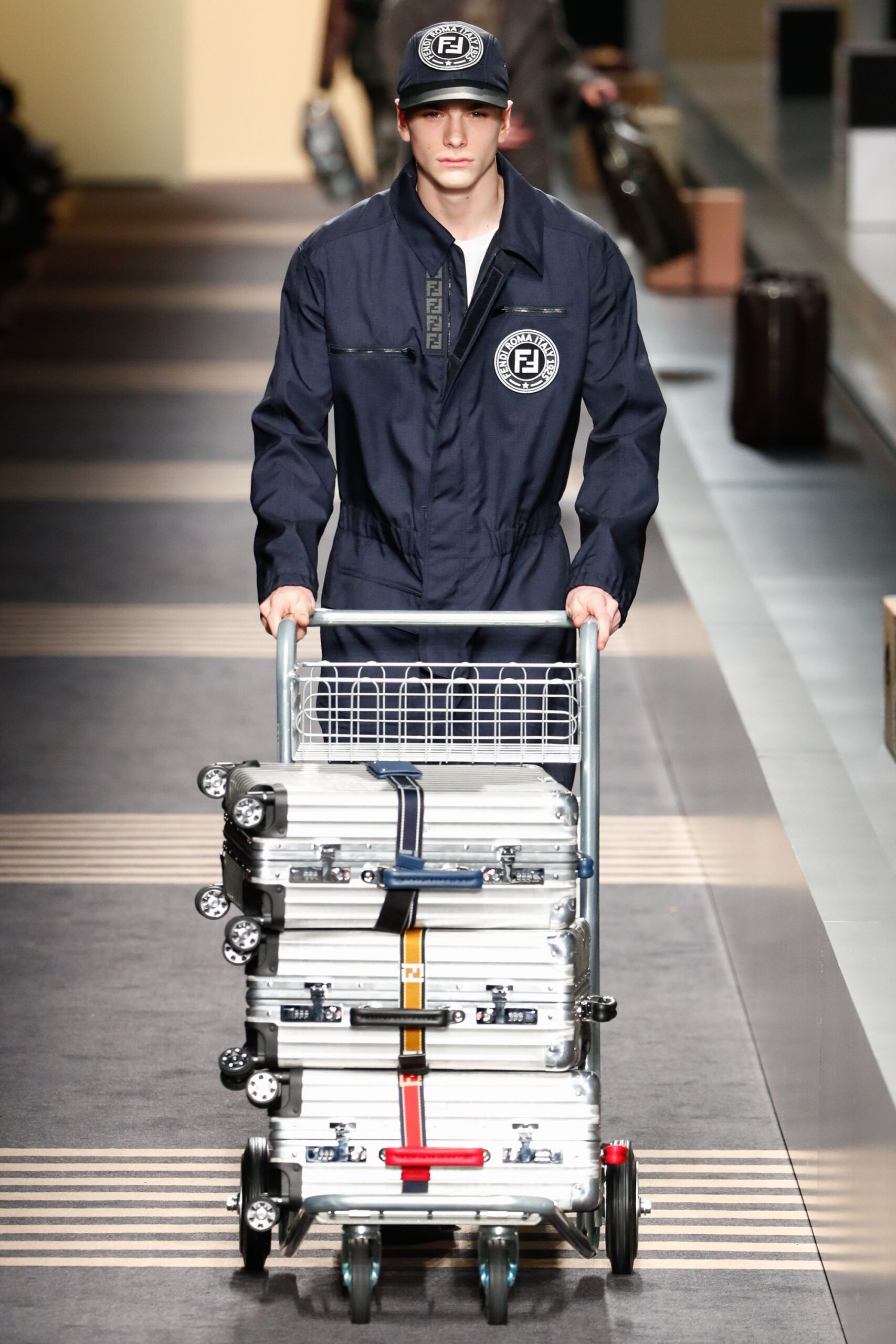 Fendi F/W 18 Menswear Look 15
