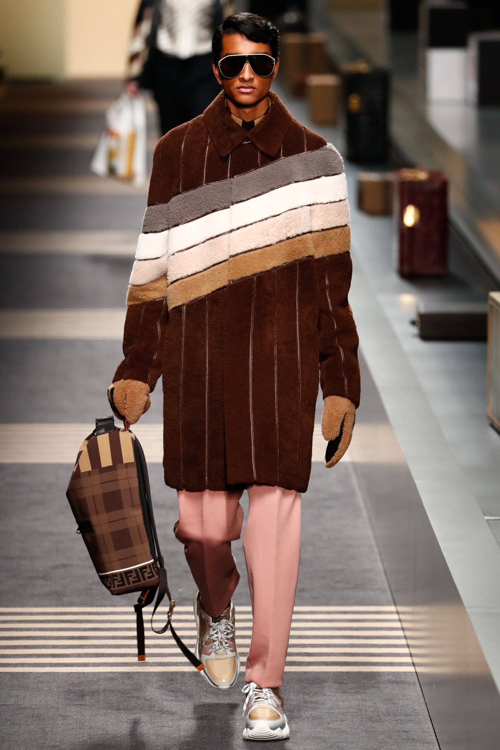 Fendi F/W 18 Menswear Look 46