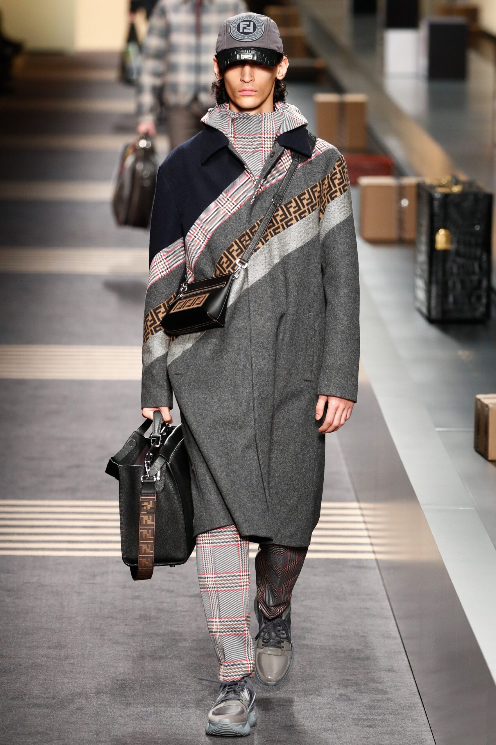 Fendi F/W 18 Menswear Look 49
