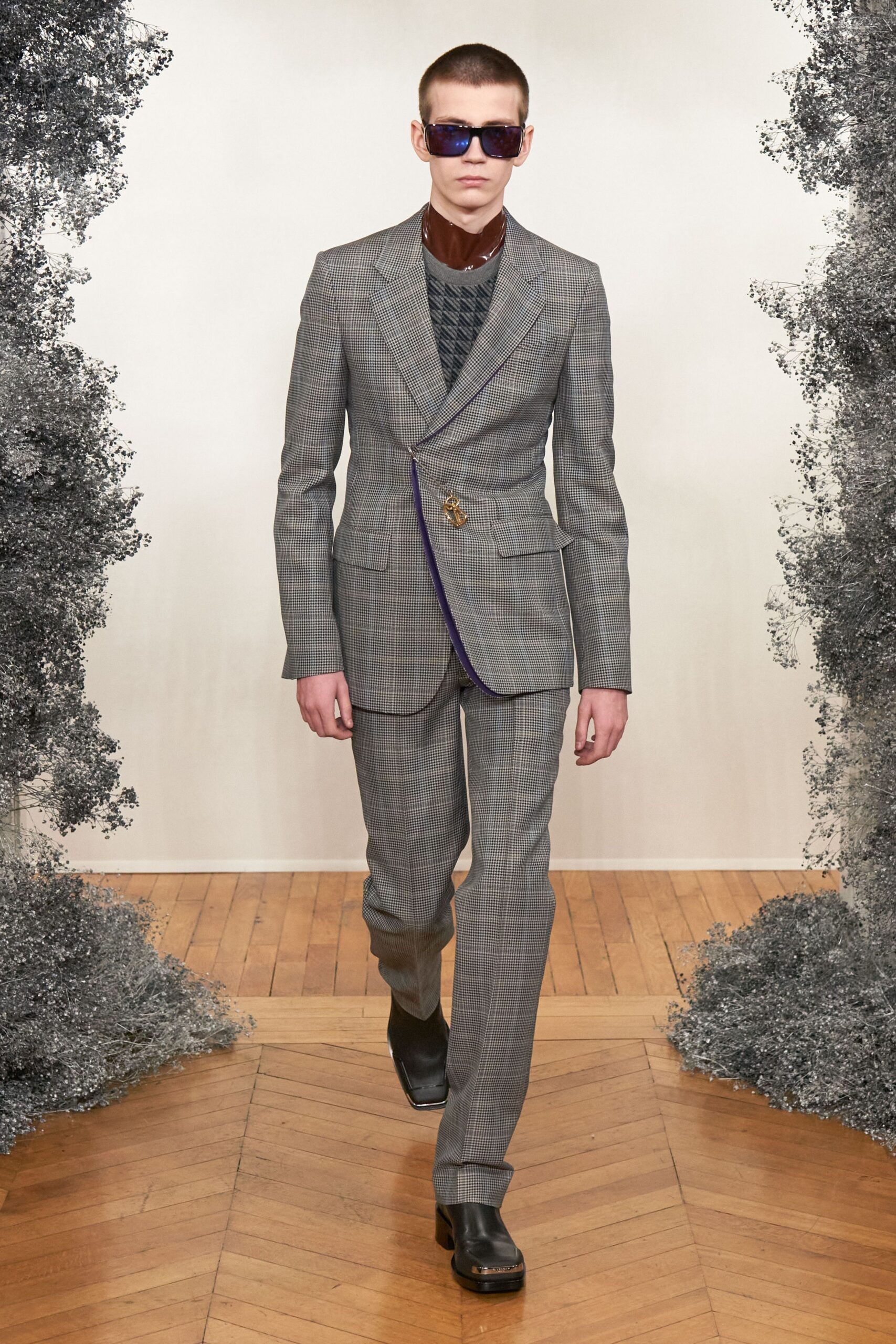 Givenchy F/W 20 Menswear Look 1