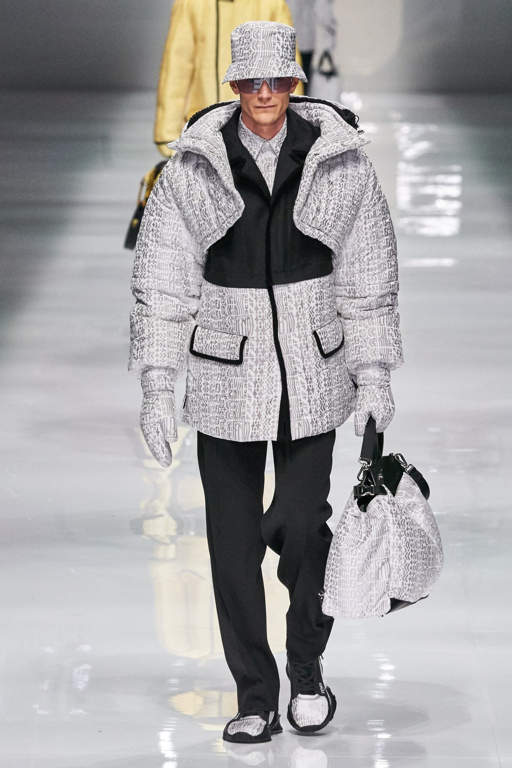 Fendi F/W 20 Menswear Look 3