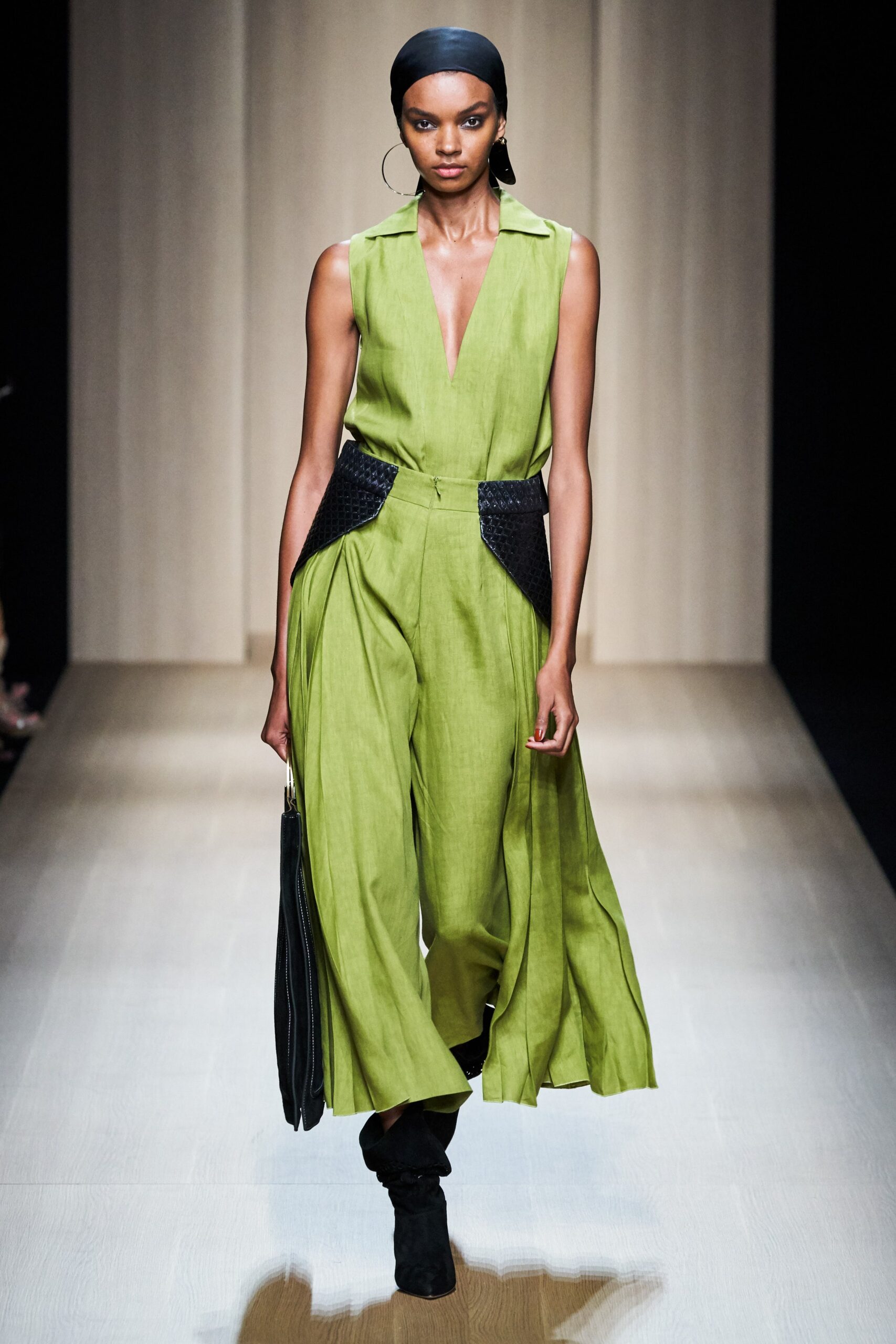 Genny S/S 20 Look 1
