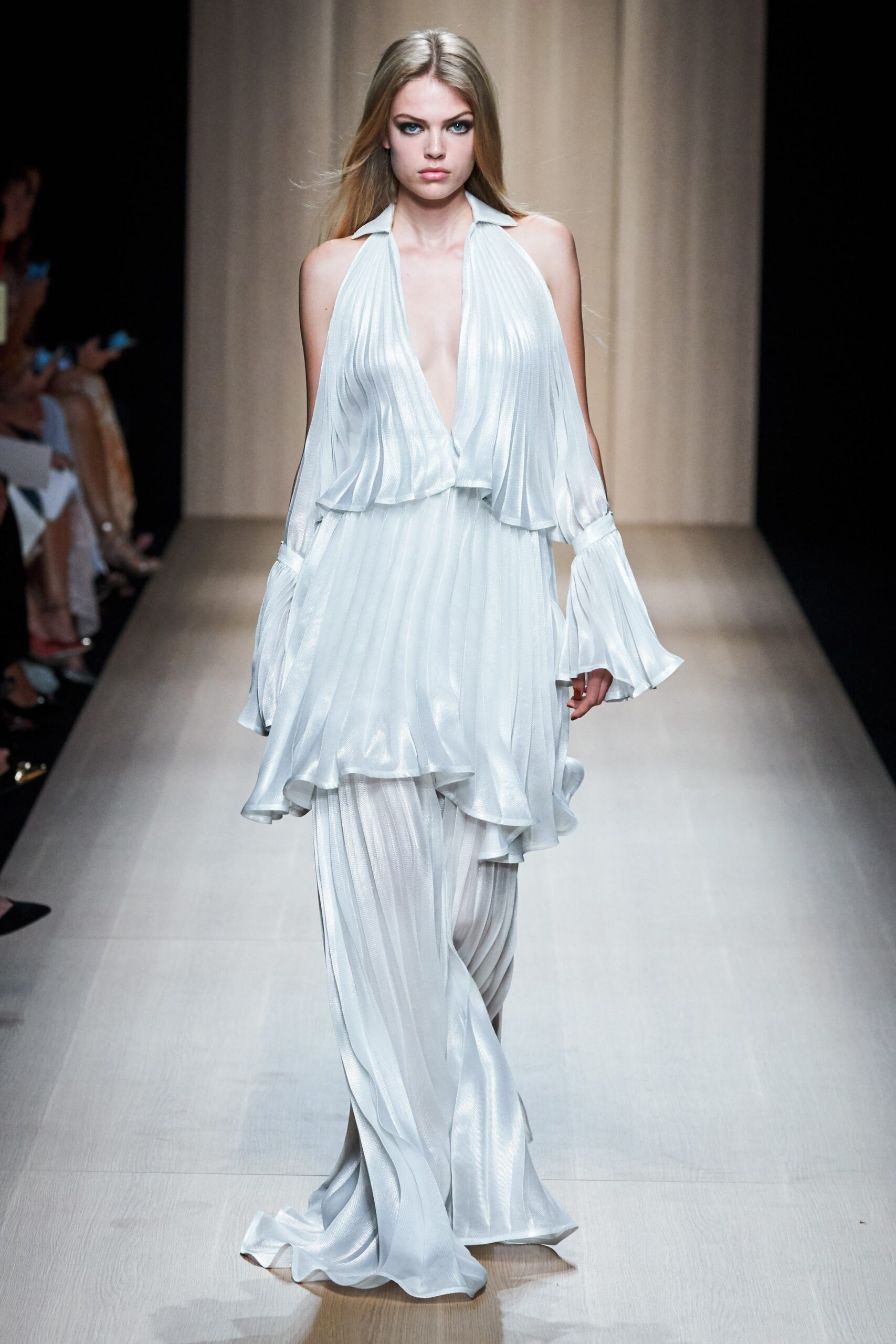 Genny S/S 20 Look 15