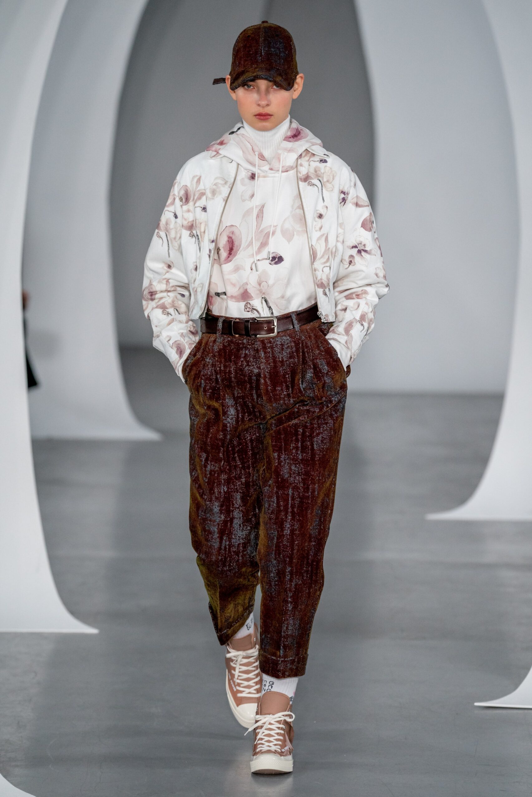 Feng Chen Wang F/W 19 Menswear Look 4