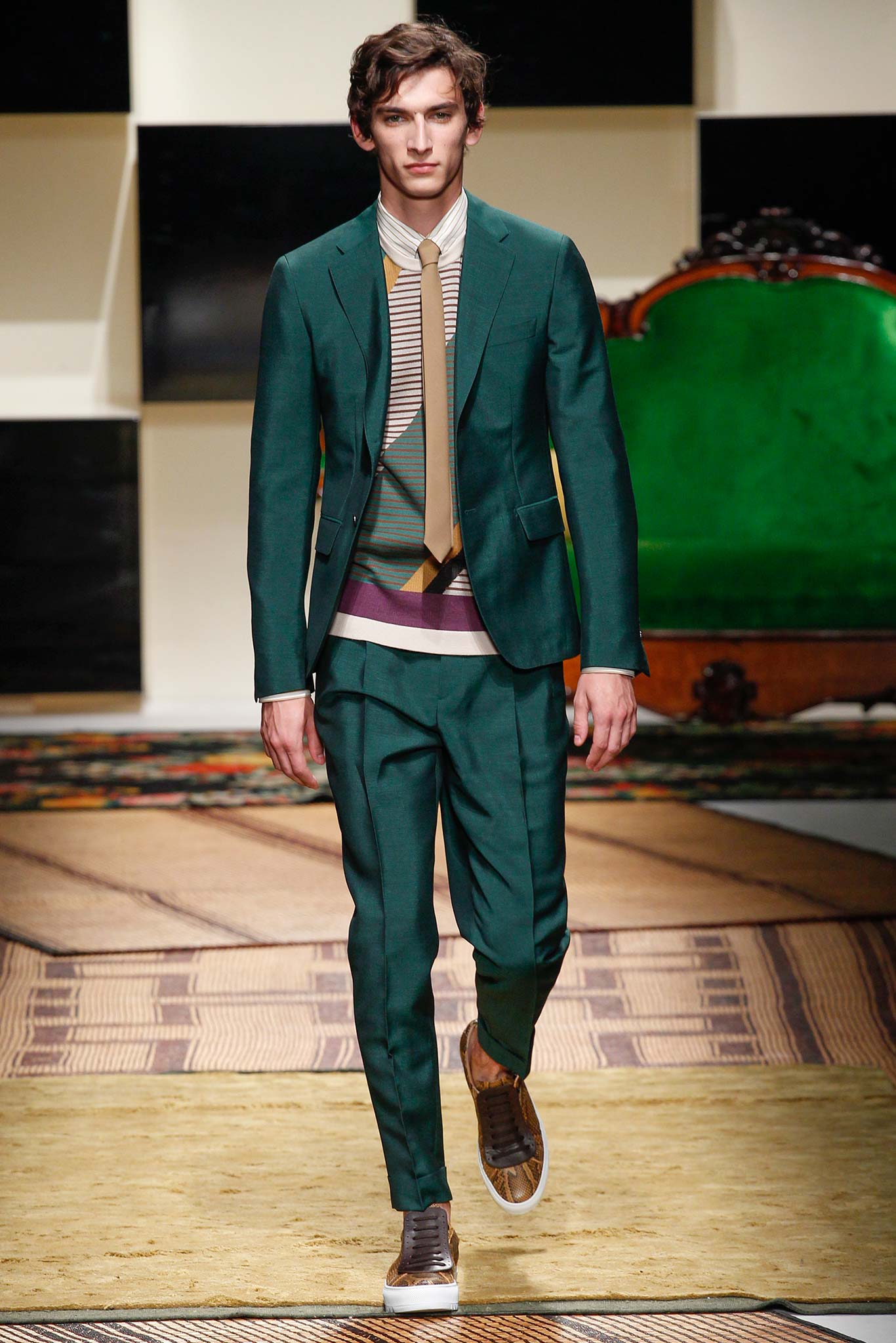 Ferragamo S/S 16 Menswear Look 1