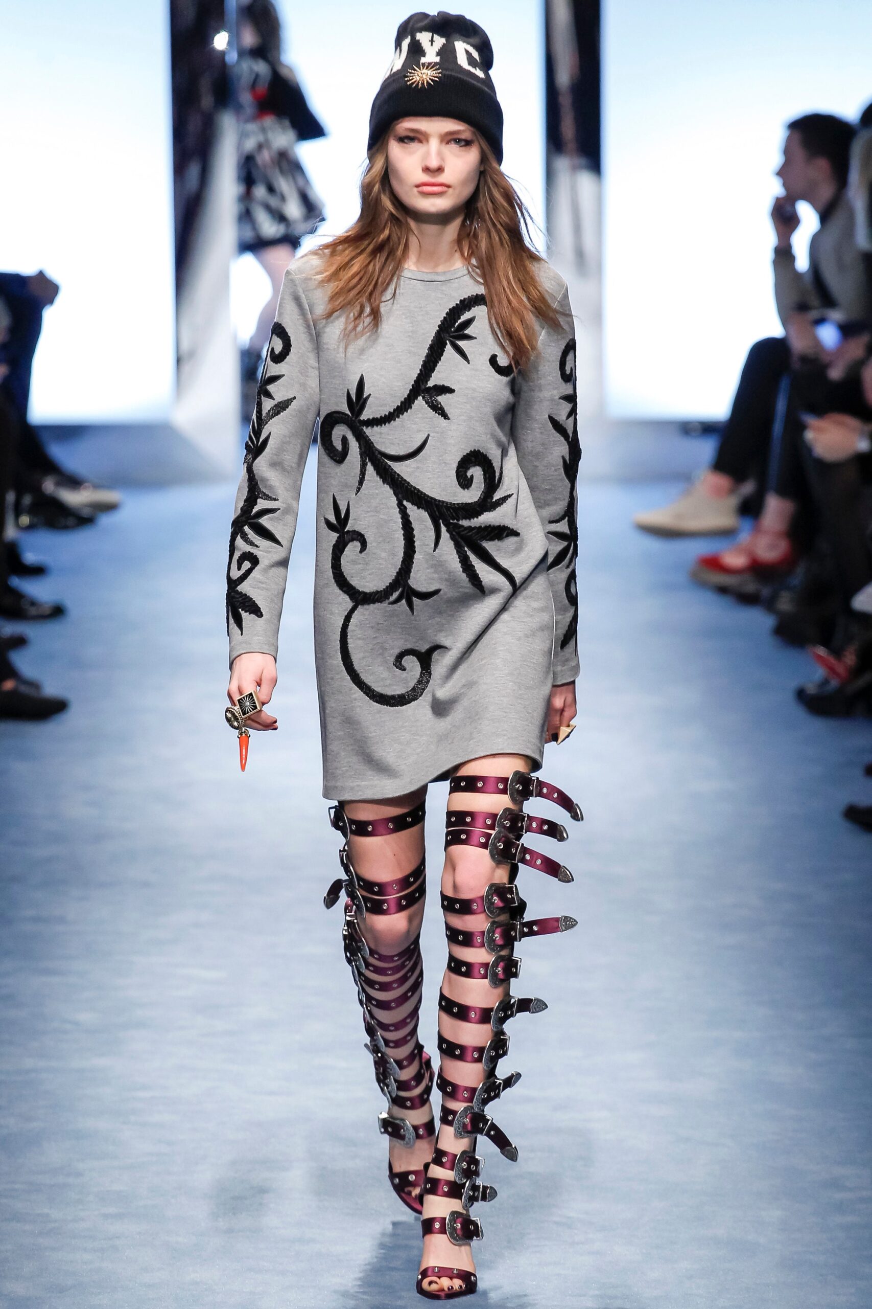 Fausto Puglisi Fall 2016 Ready-to-Wear