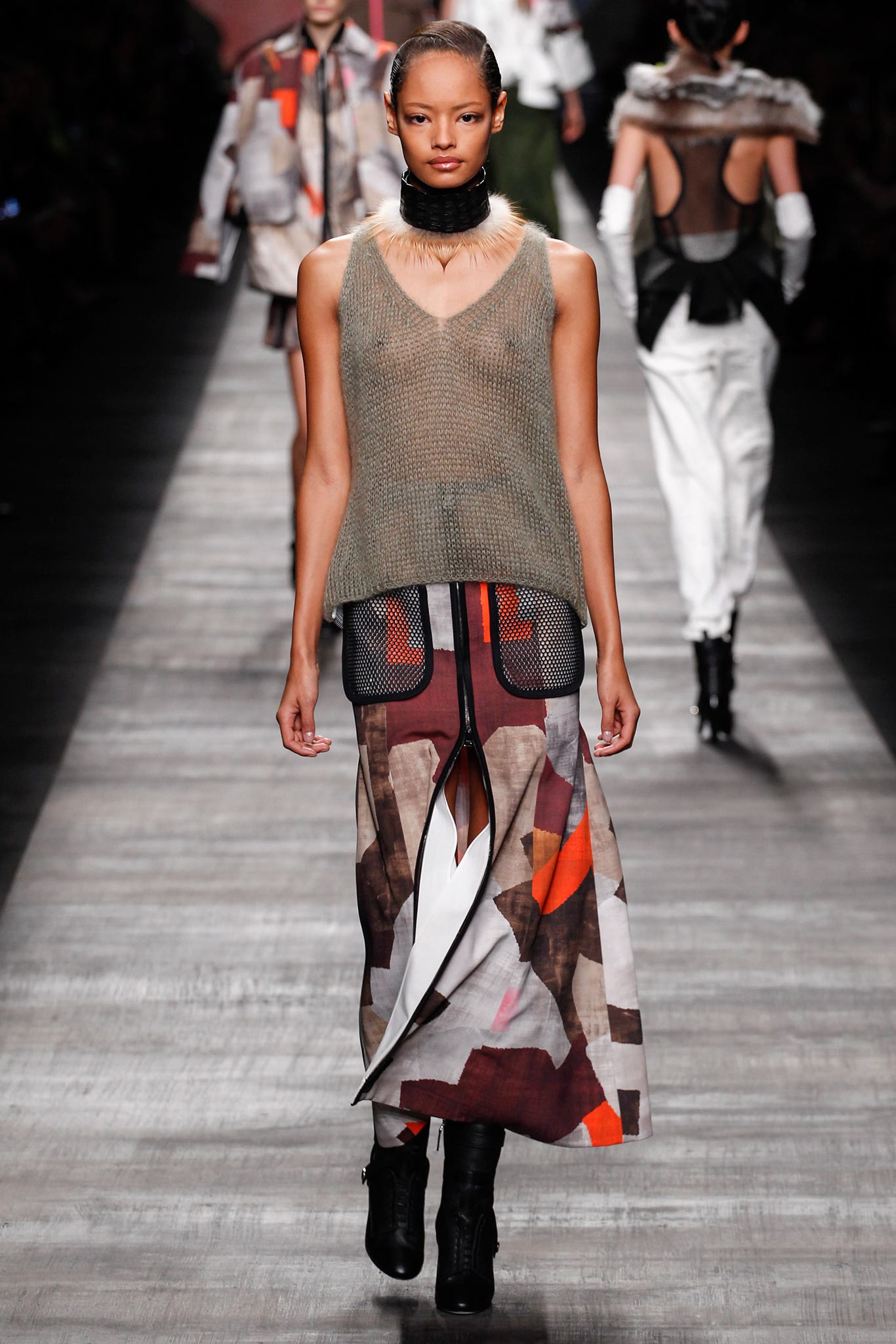 Fendi F/W 14 Look 2
