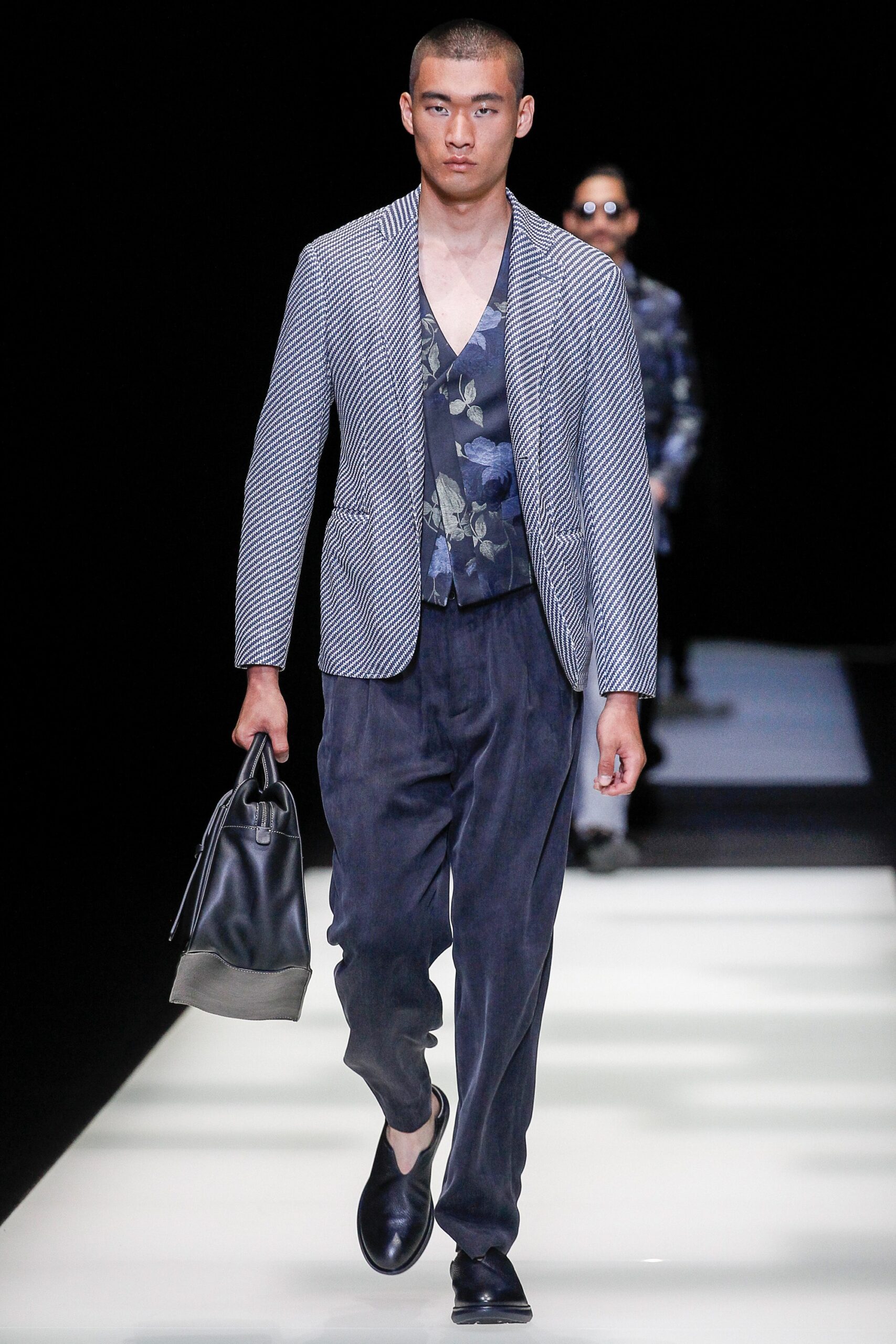 Giorgio Armani S/S 18 Menswear Look 2