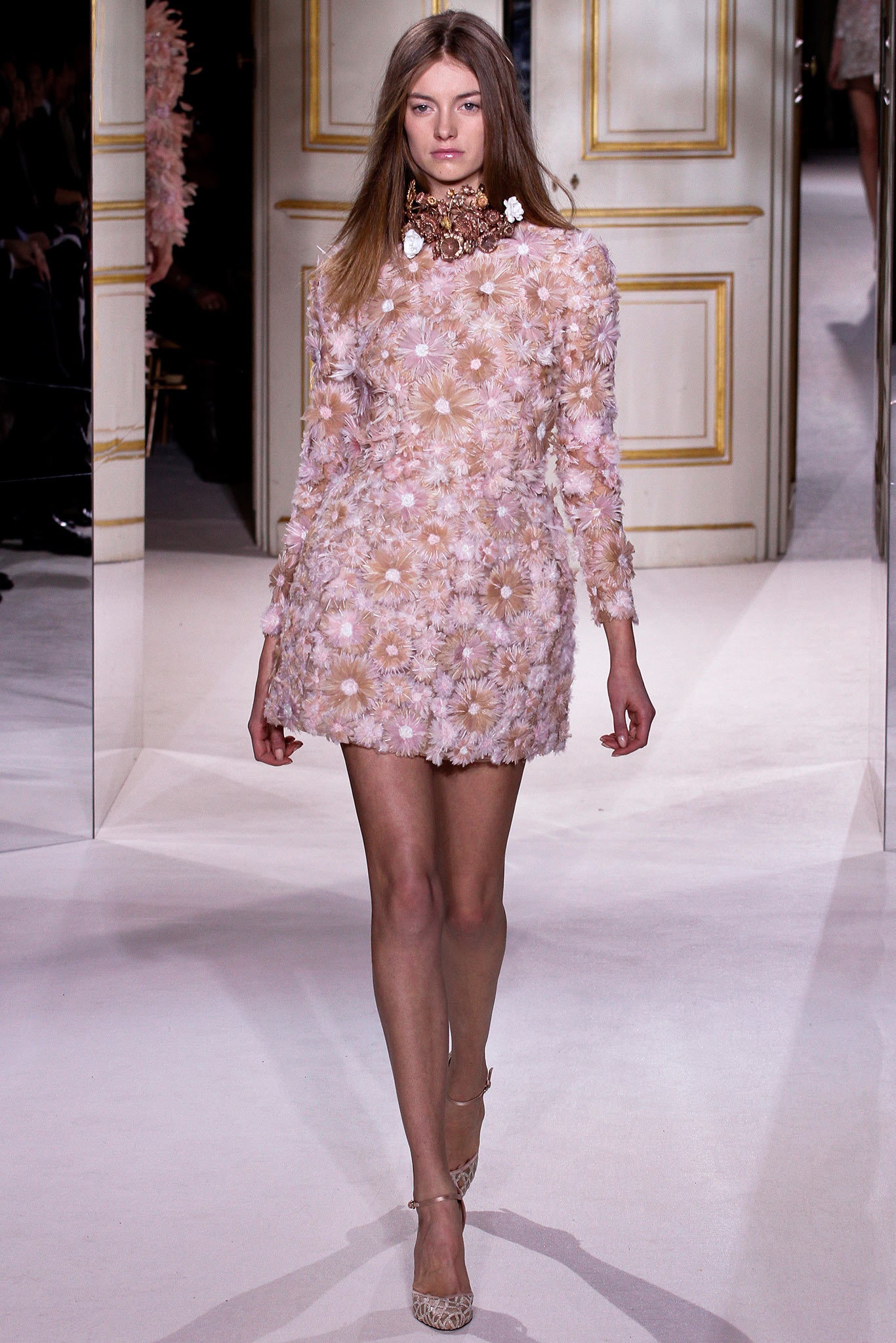 Giambattista Valli S/S 13 Couture Look 31