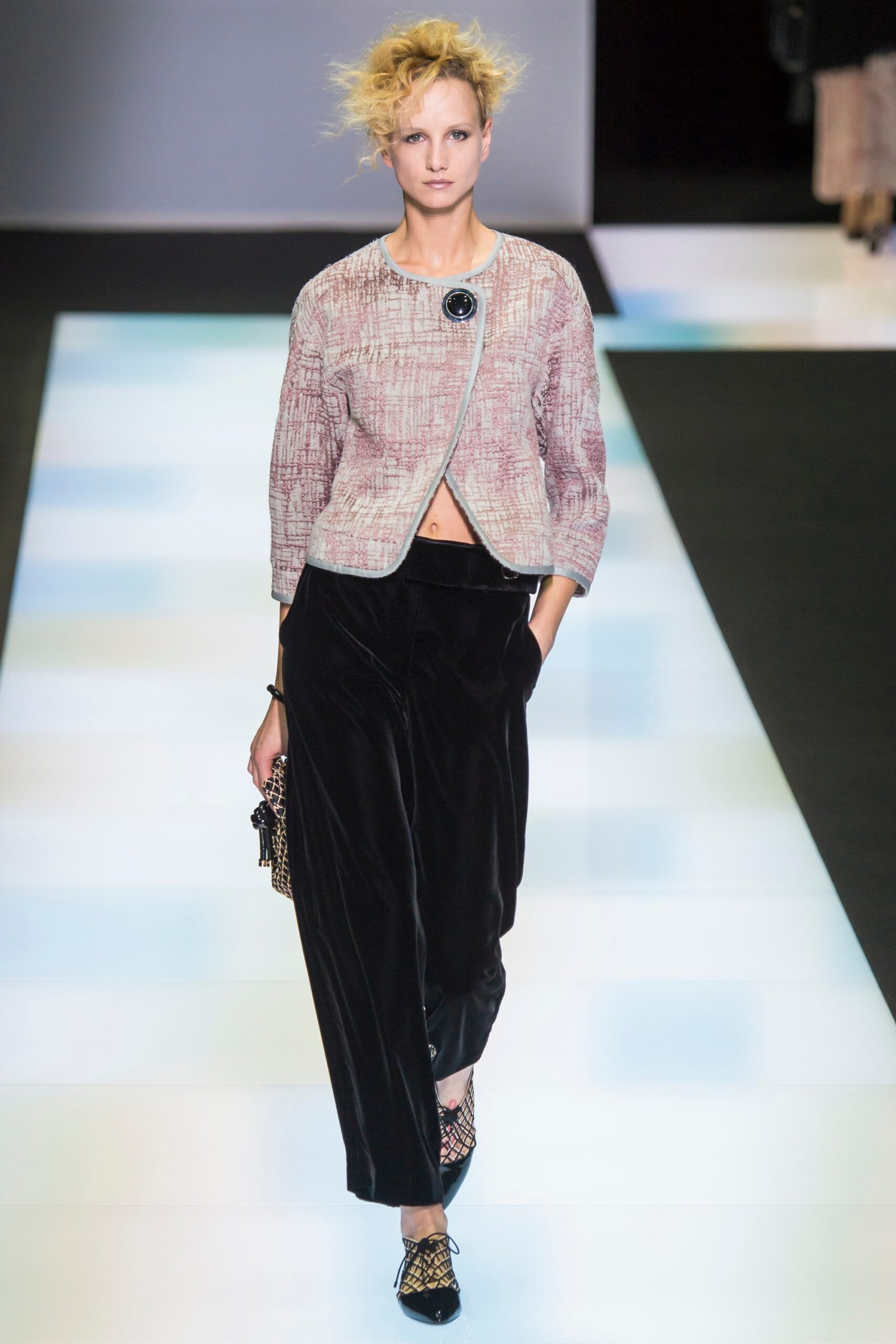 Giorgio Armani F/W 16 Look 3