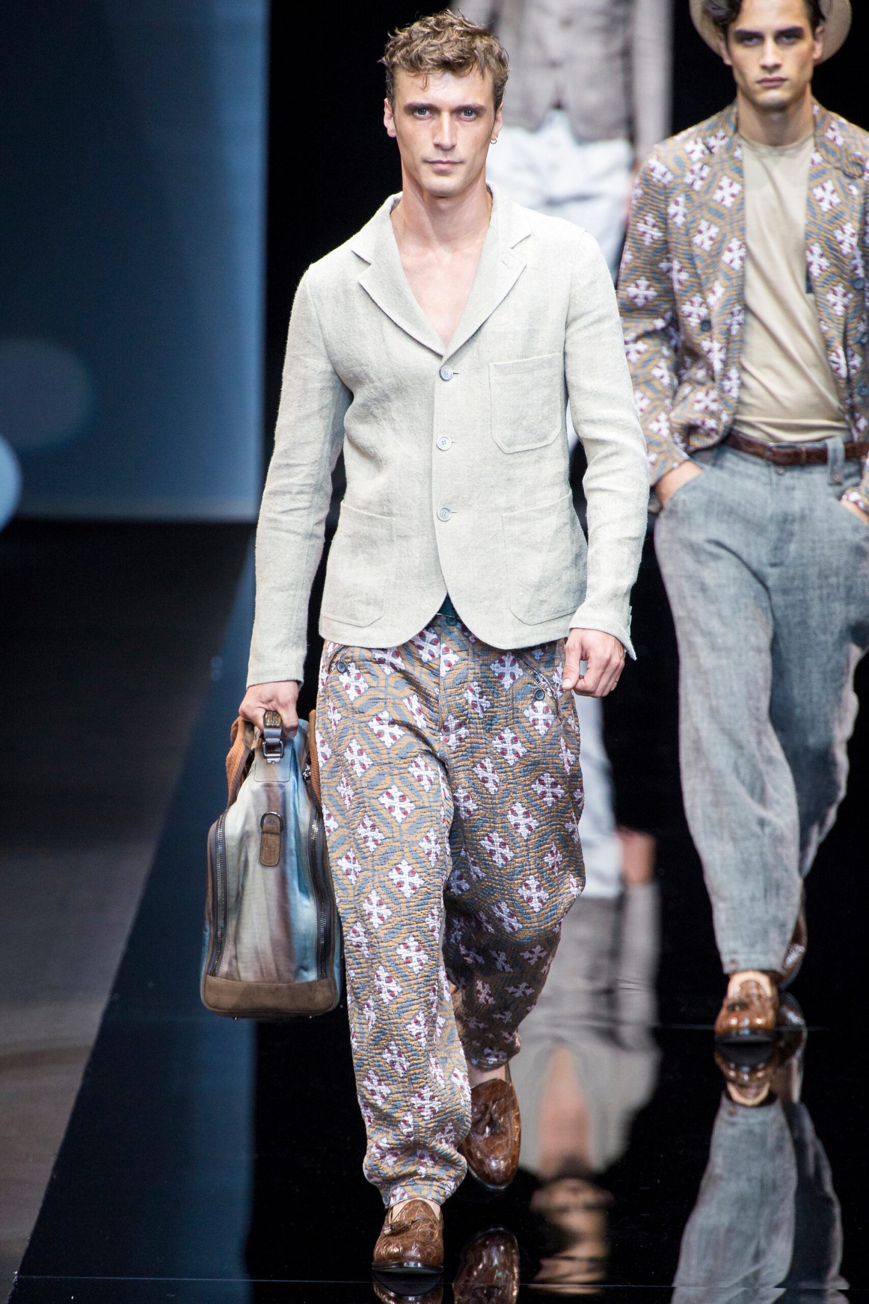 Giorgio Armani S/S 17 Menswear Look 2