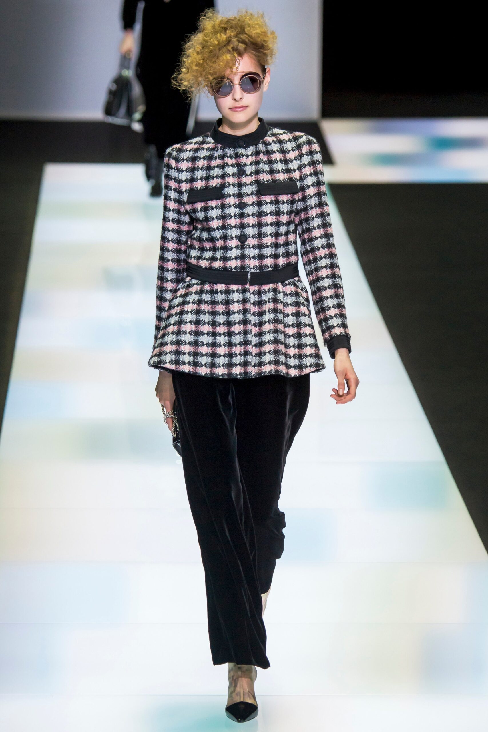 Giorgio Armani F/W 16 Look 8