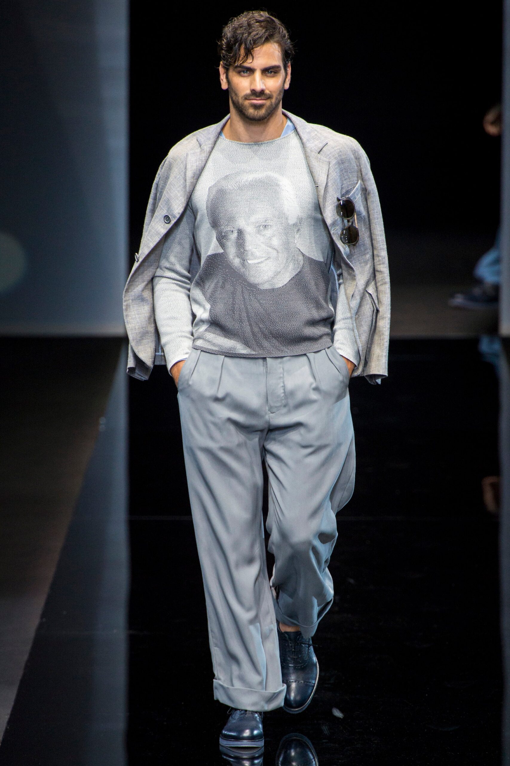 Giorgio Armani S/S 17 Menswear Look 22