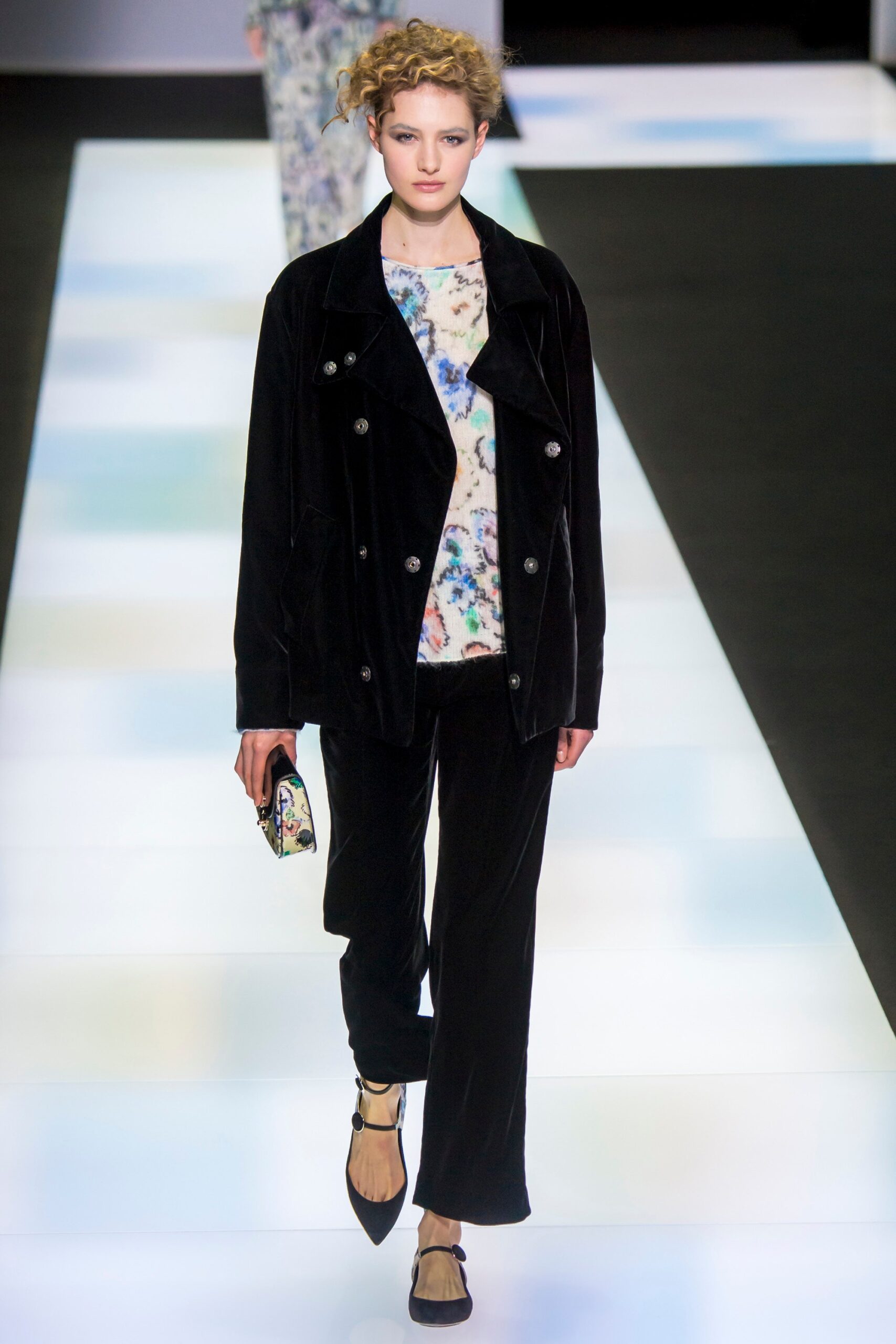 Giorgio Armani F/W 16 Look 24