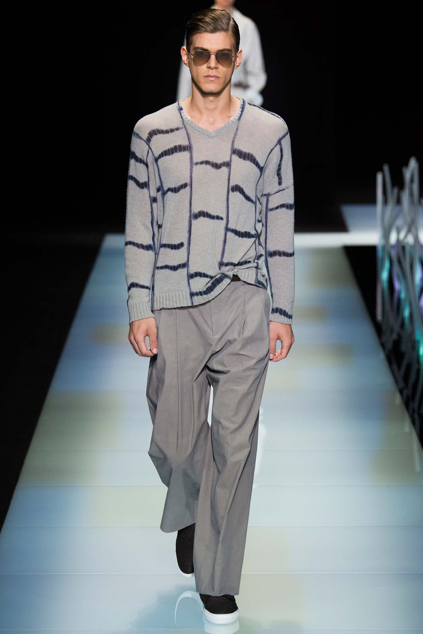 Giorgio Armani S/S 16 Menswear Look 38