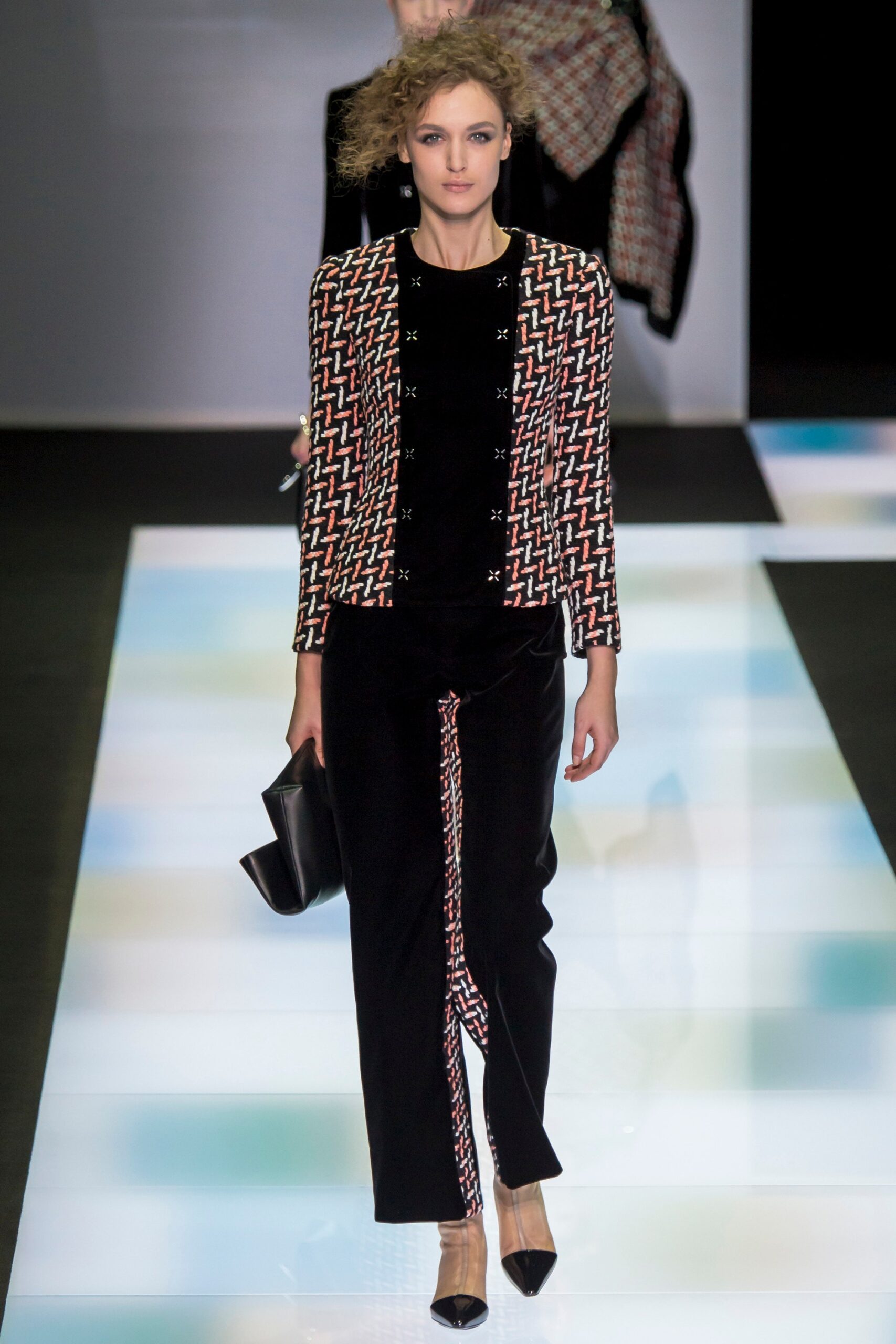 Giorgio Armani F/W 16 Look 29