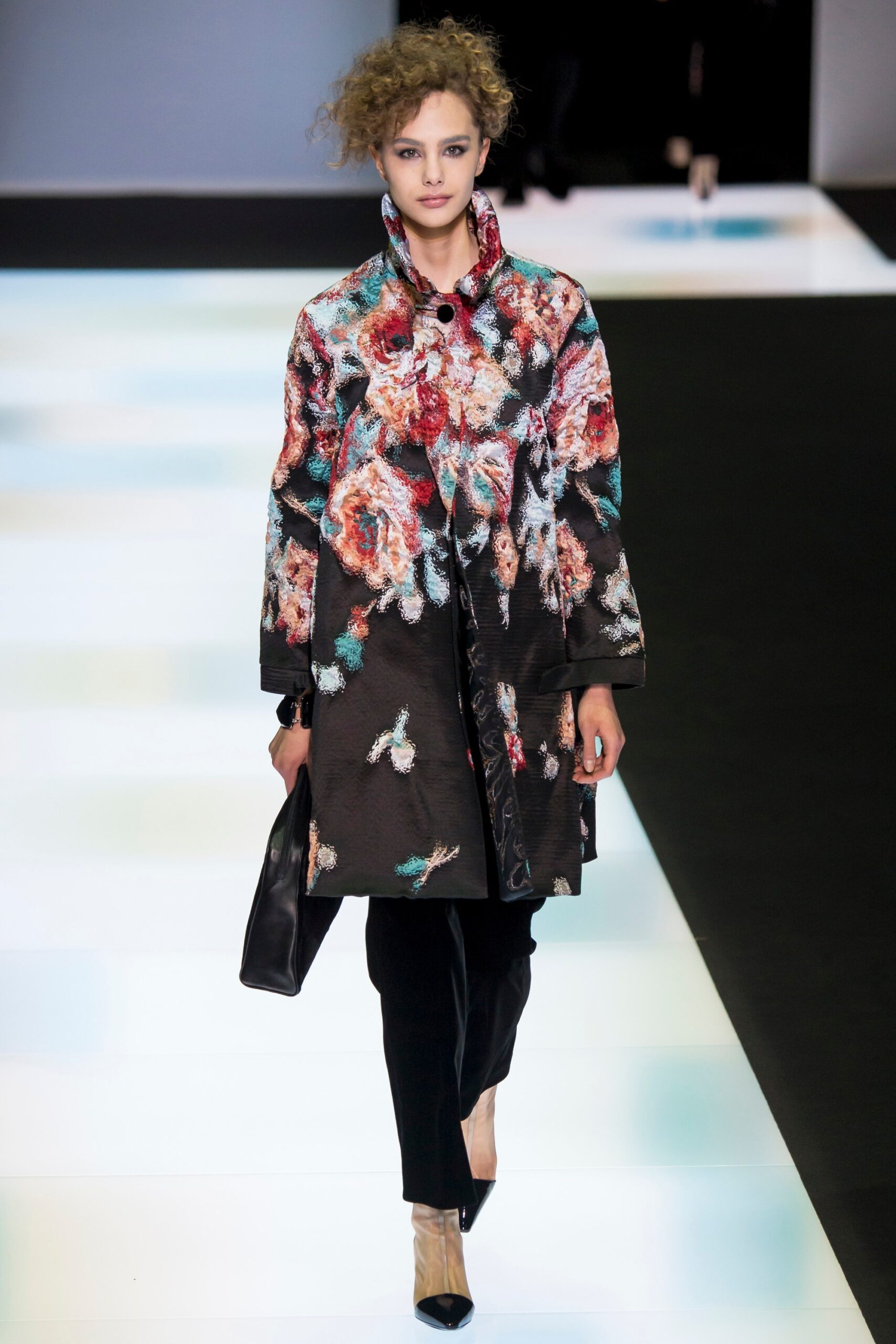 Giorgio Armani F/W 16 Look 34