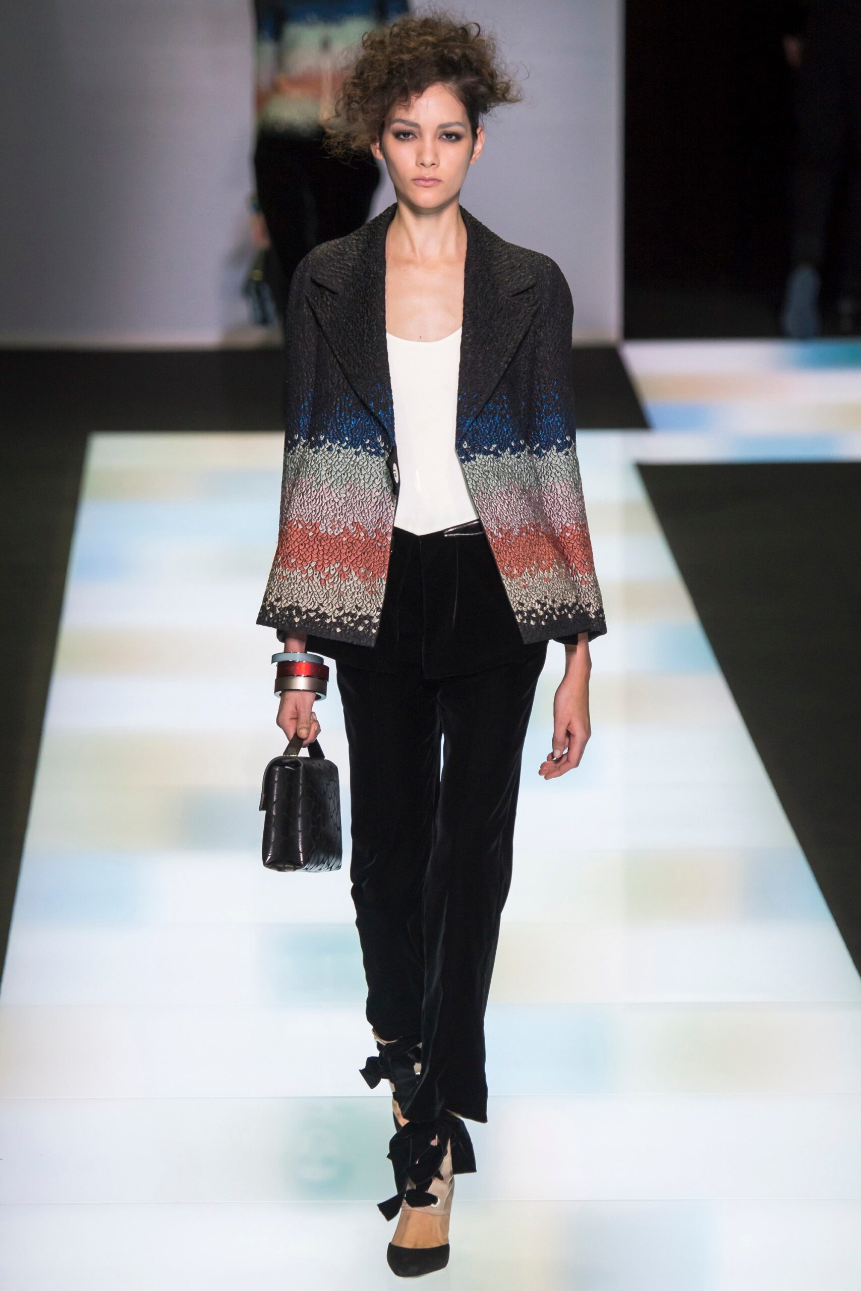 Giorgio Armani F/W 16 Look 36