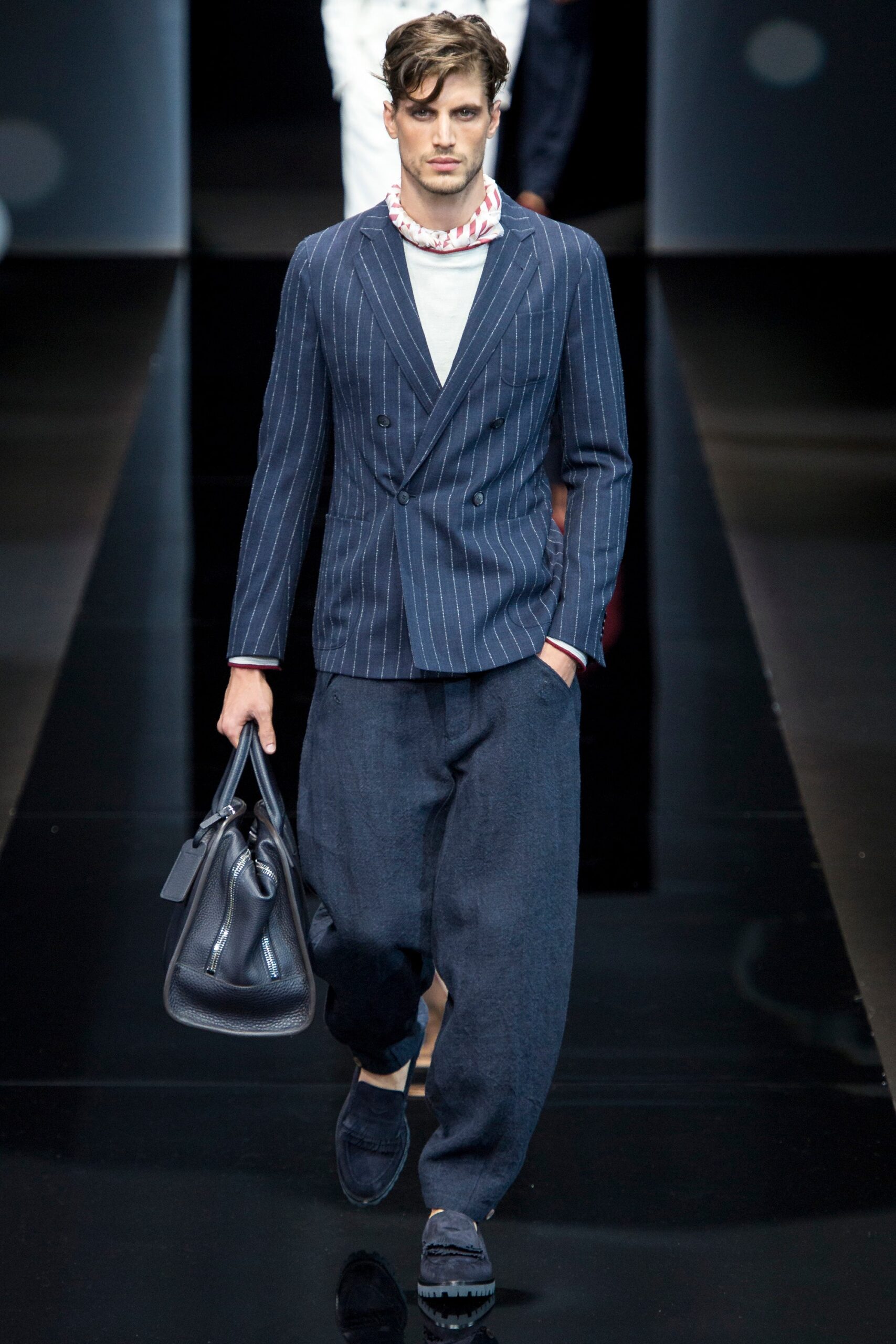 Giorgio Armani S/S 17 Menswear Look 35