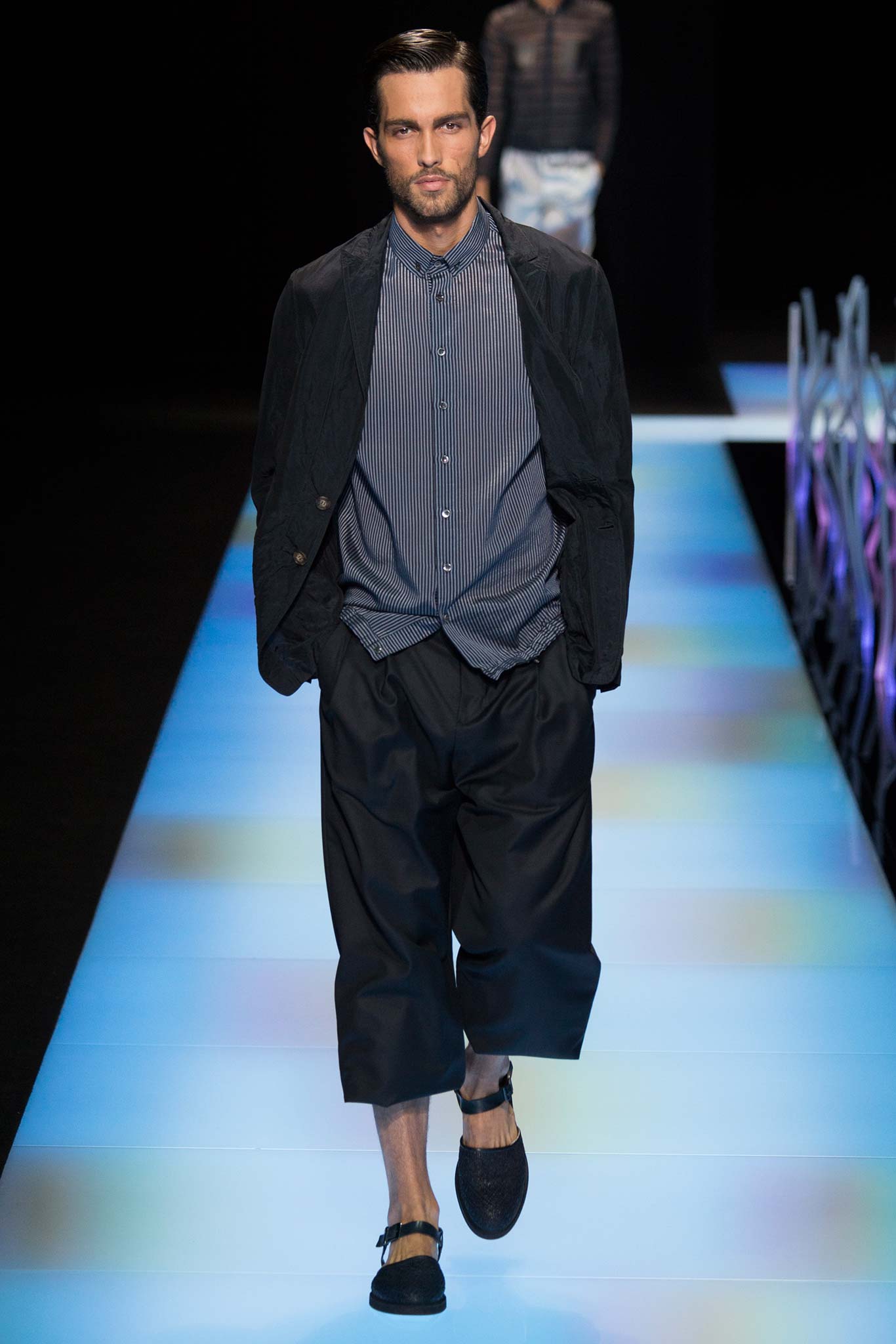 Giorgio Armani S/S 16 Menswear Look 55