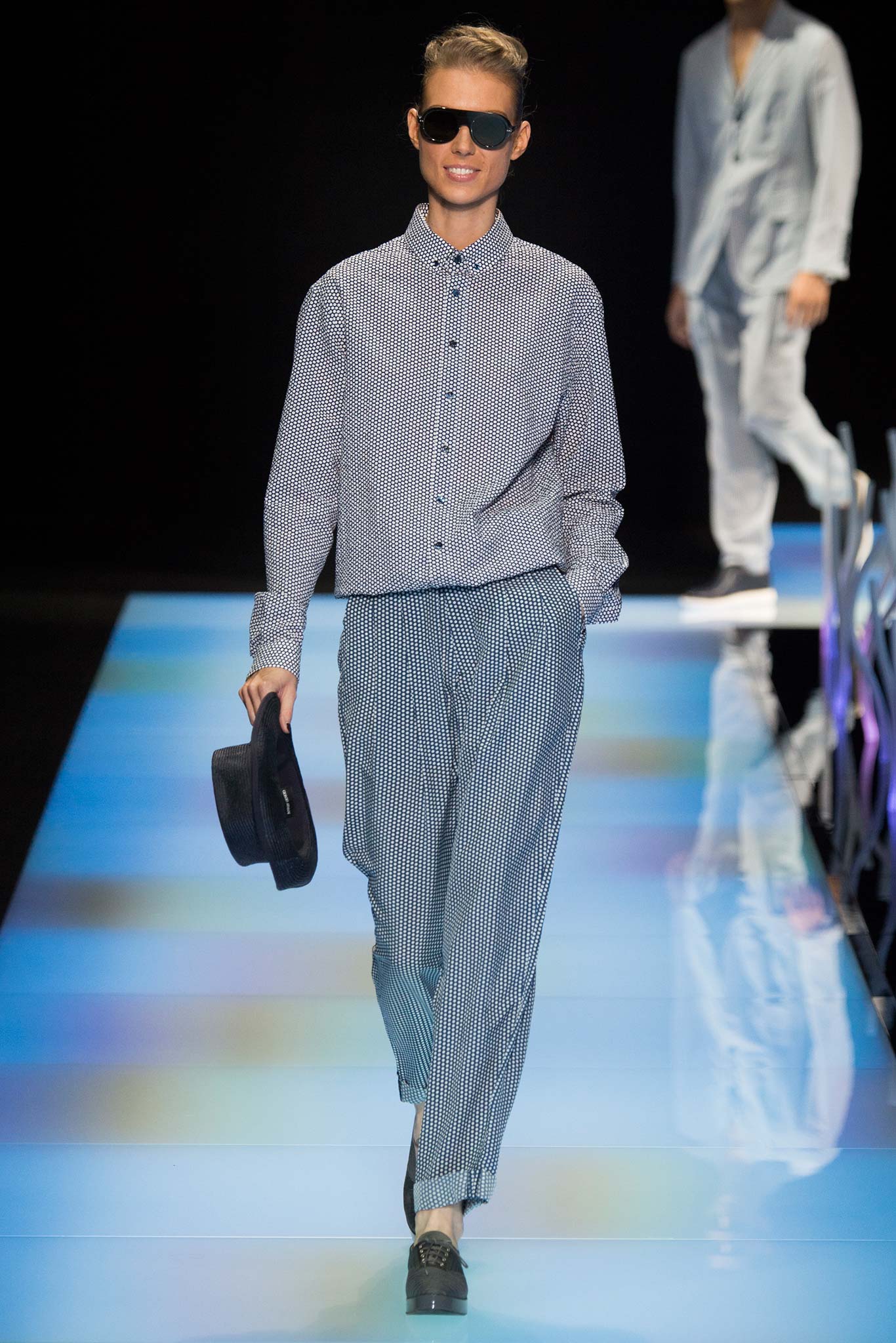 Giorgio Armani S/S 16 Menswear Look 57