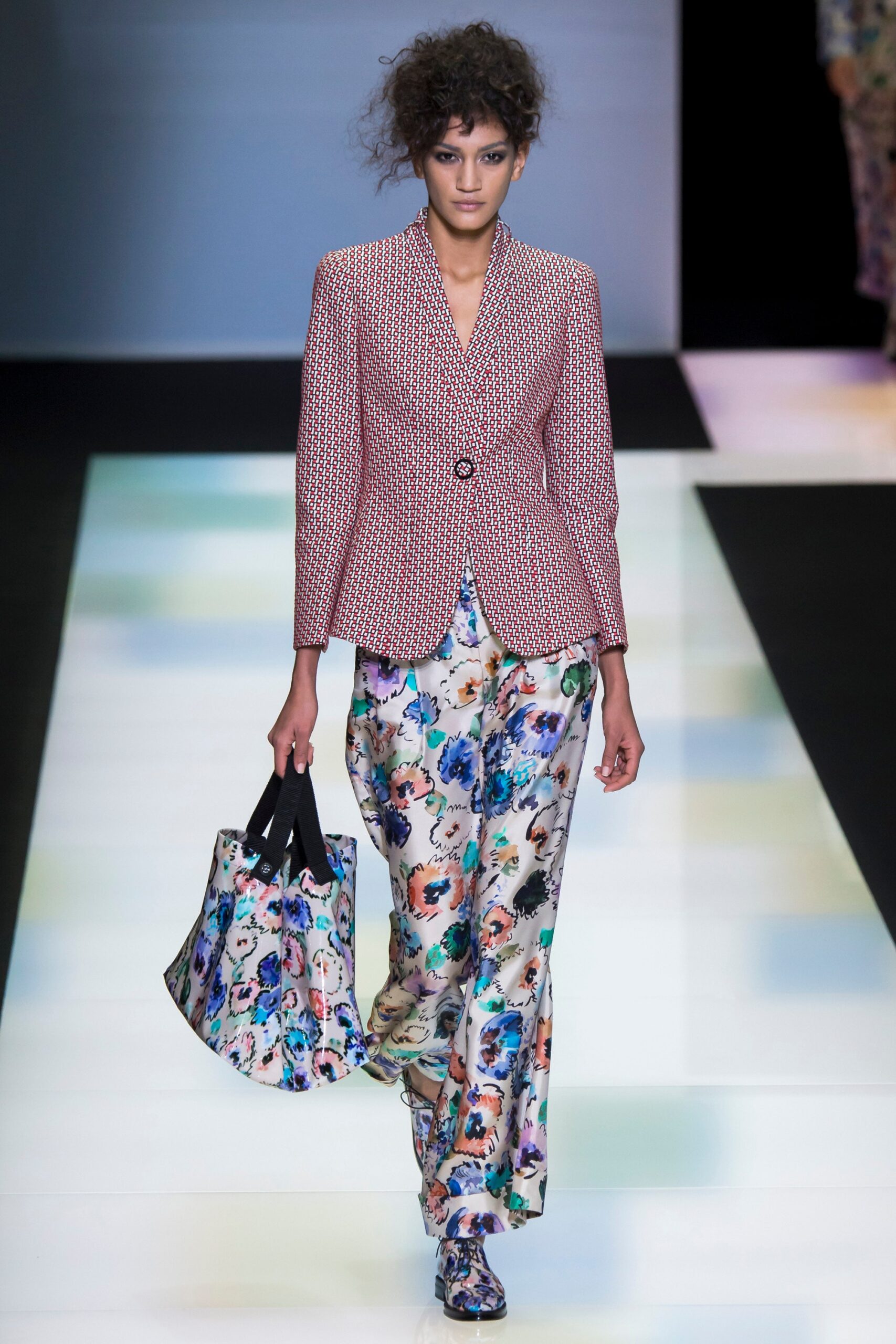 Giorgio Armani F/W 16 Look 42
